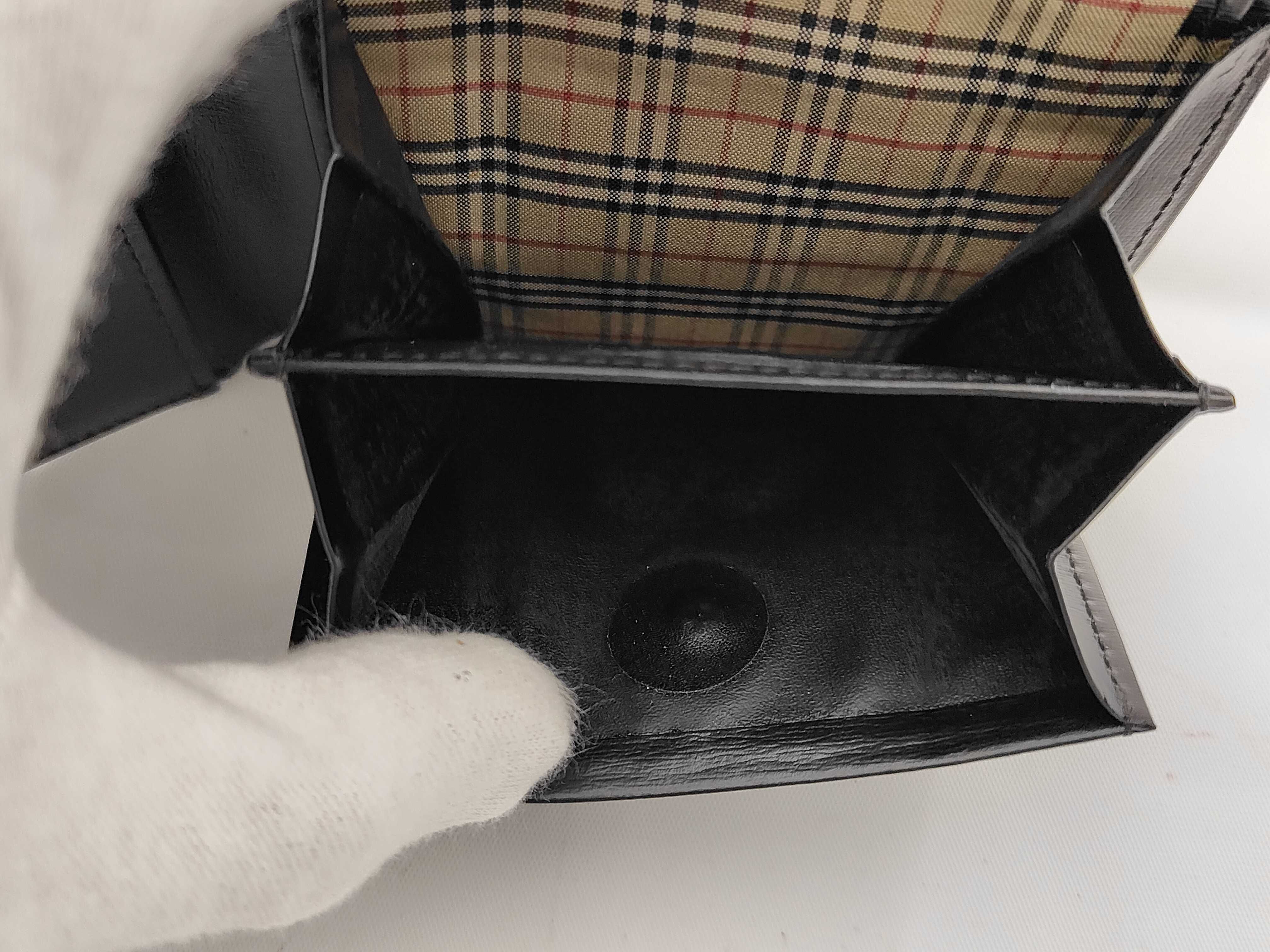 wallet — view 5