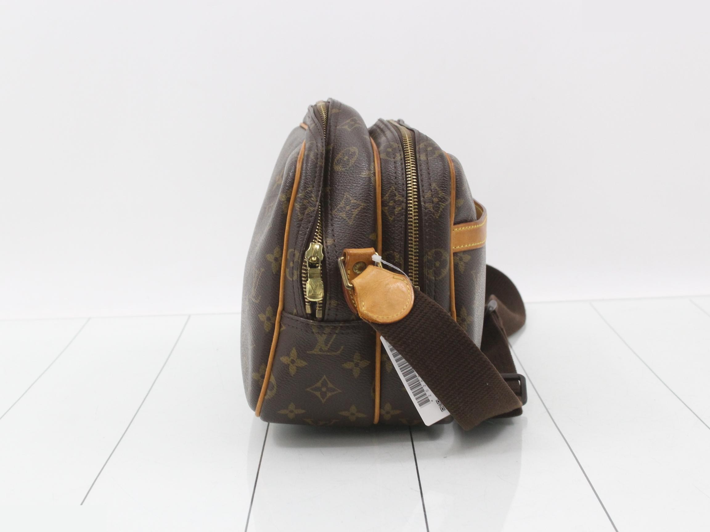 LV Monogram Reporter PM — view 4