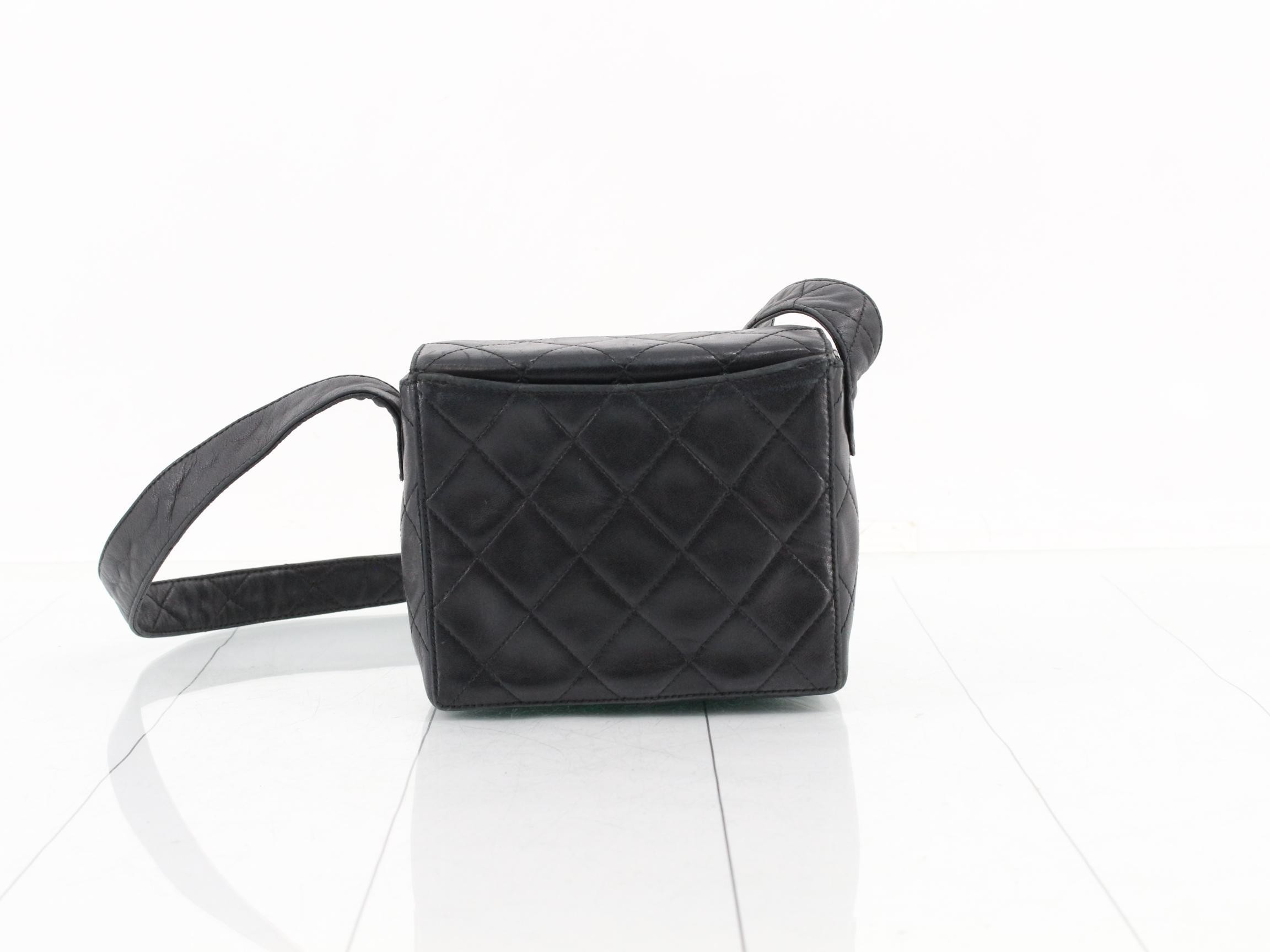 Matelassé (bag) - Shoulder bag — view 2