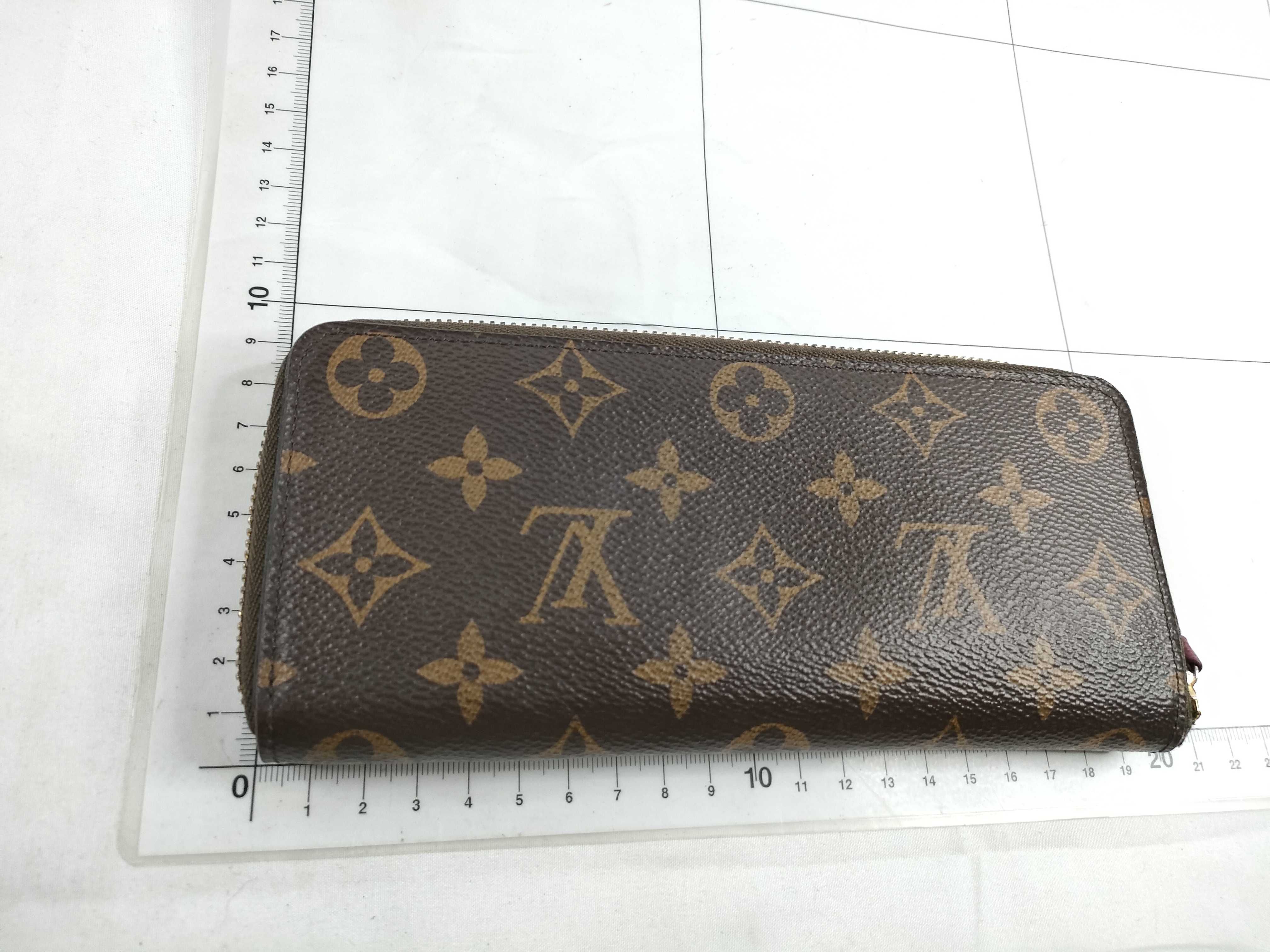 Monogram Portefeuille Clemence Fuchsia Wallet — view 2