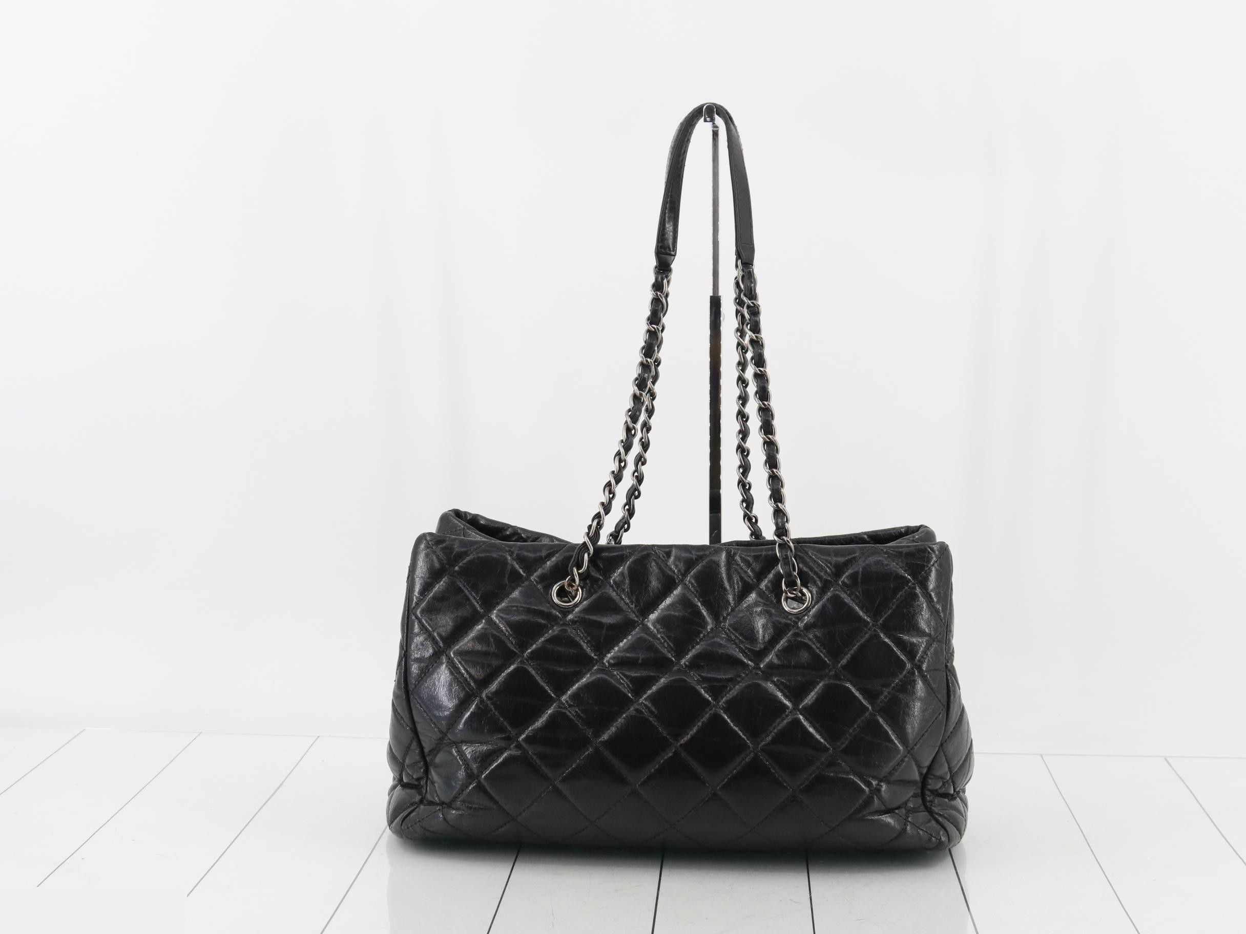 Chain shoulder bag, black, S-shaped hardware — view 2