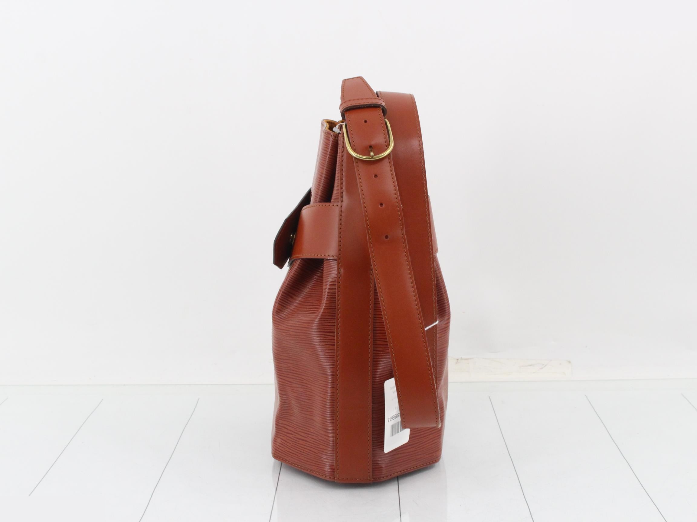 Epi Sac Depaule PM Shoulder Bag — view 3