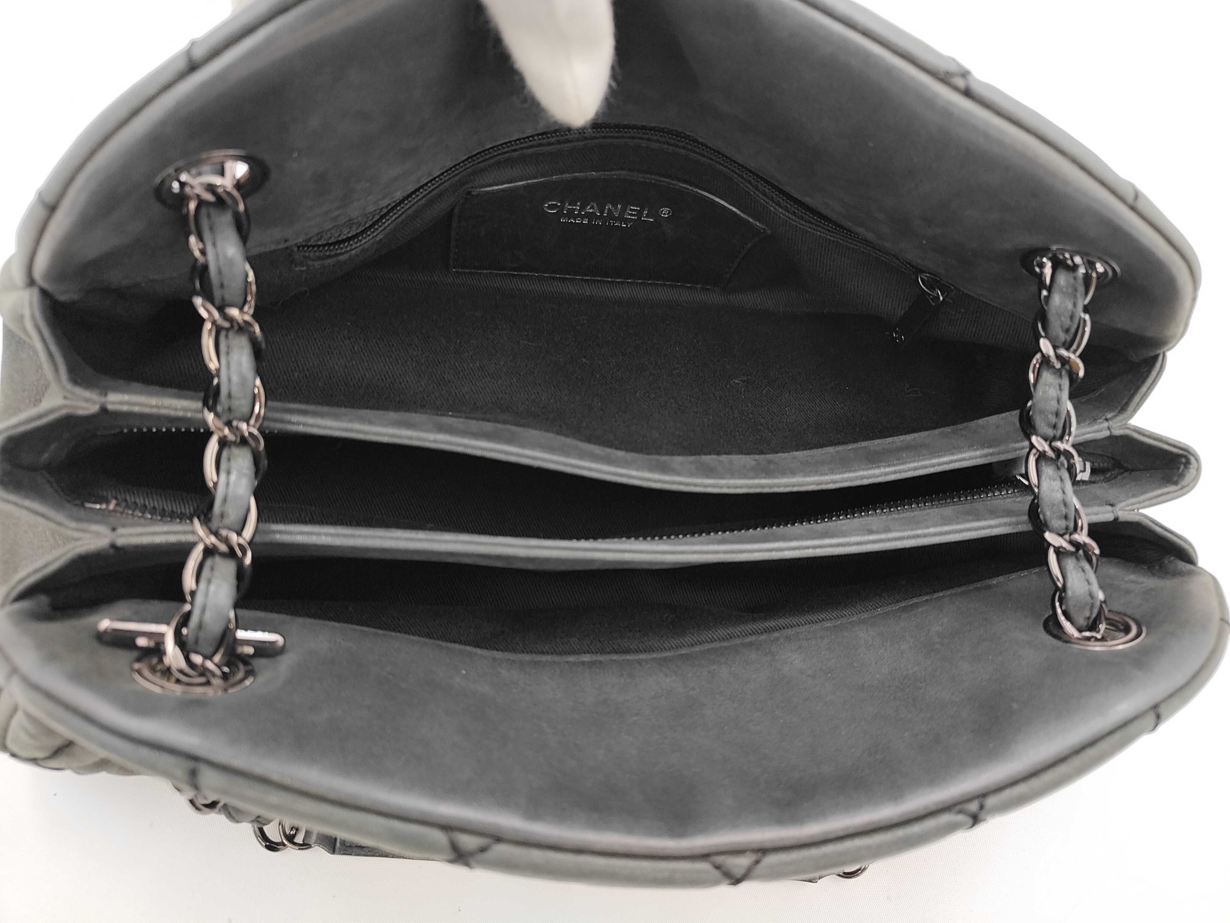 SG - Mademoiselle Lambskin Chain Shoulder Bag Gray Black Gold Metal Fitted Handbag — view 7