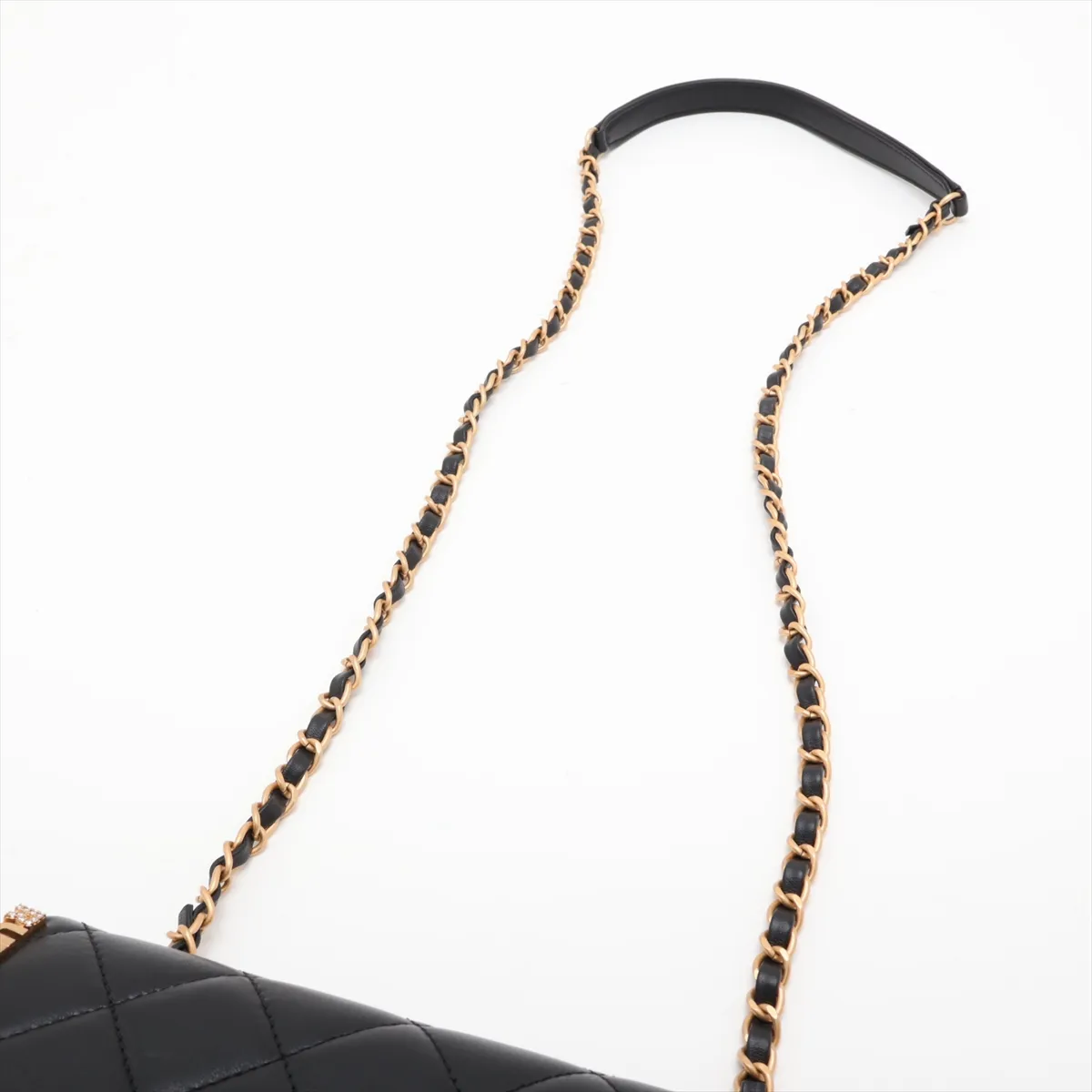 Matelassé Lambskin Chain Shoulder Bag, Pearl Black with Gold Hardware, H0PC601J, Random Plate — view 5