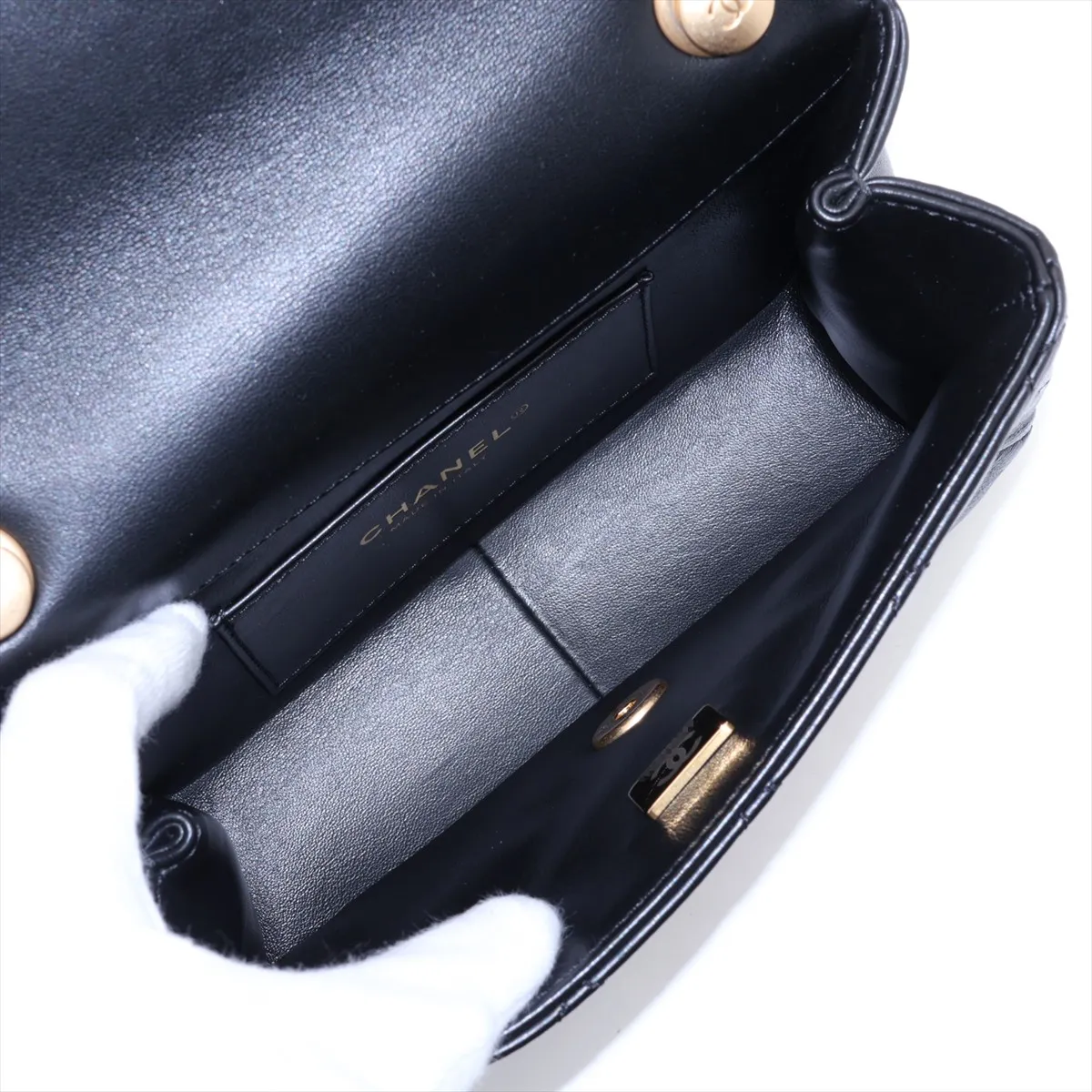 Matelassé Lambskin Chain Shoulder Bag, Pearl Black with Gold Hardware, H0PC601J, Random Plate — view 6