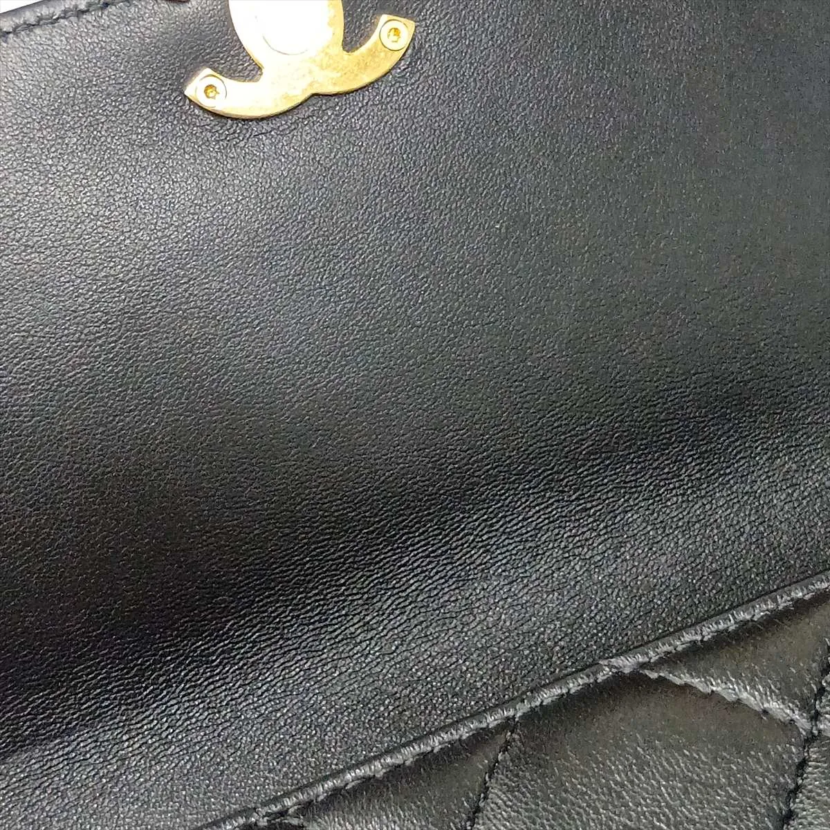 Matelassé Lambskin Chain Shoulder Bag, Pearl Black with Gold Hardware, H0PC601J, Random Plate — view 10