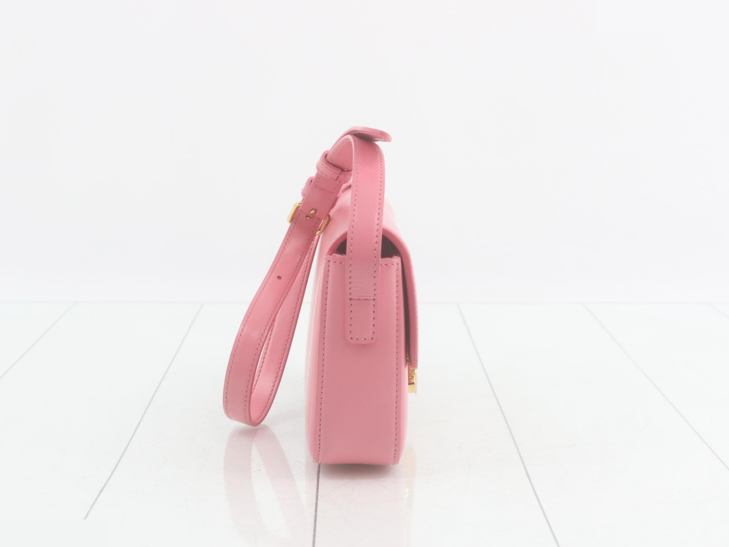 Triomphe Claude Shoulder Bag — view 4