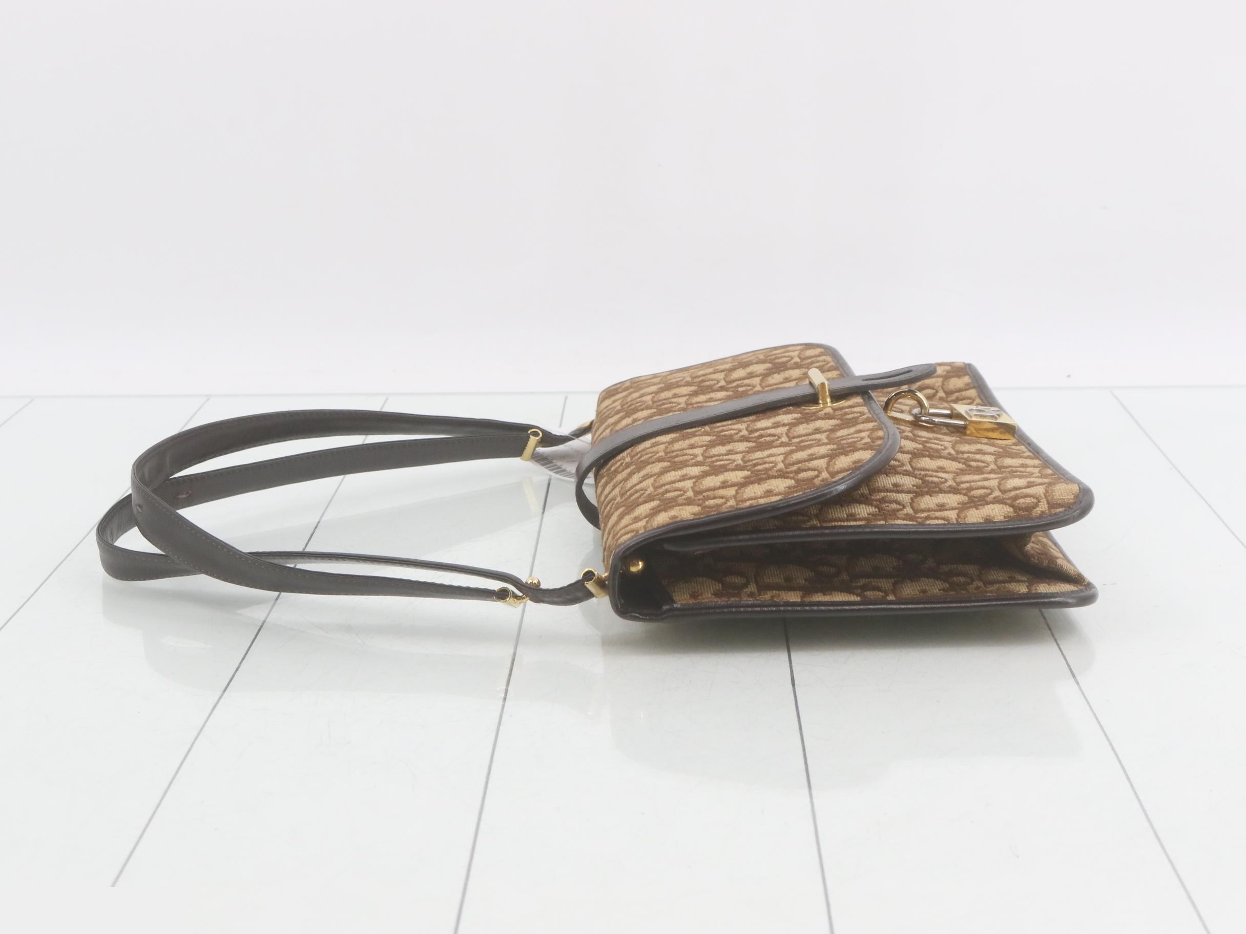 Trotter (bag) - Shoulder bag — view 4