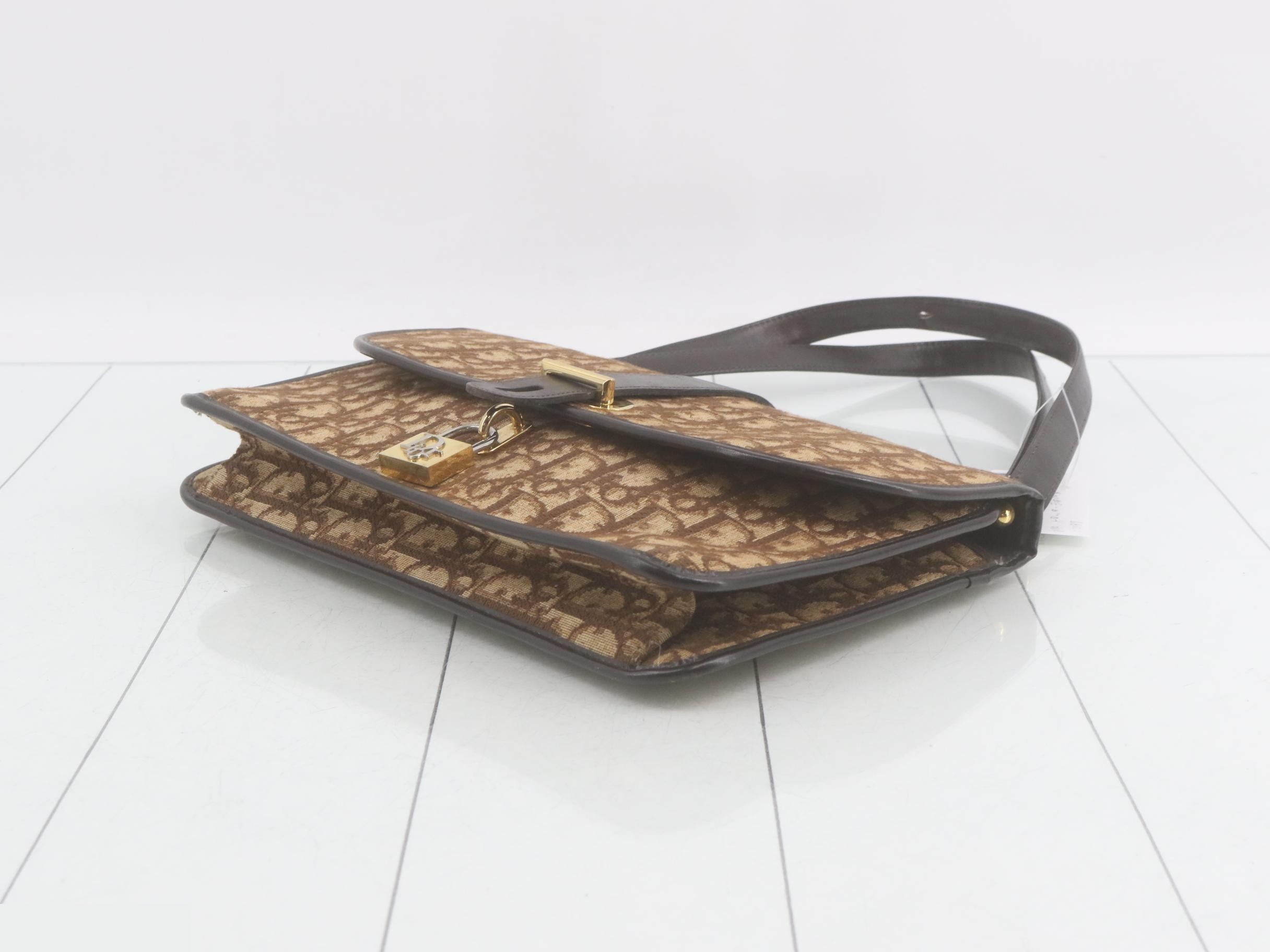 Trotter (bag) - Shoulder bag — view 6