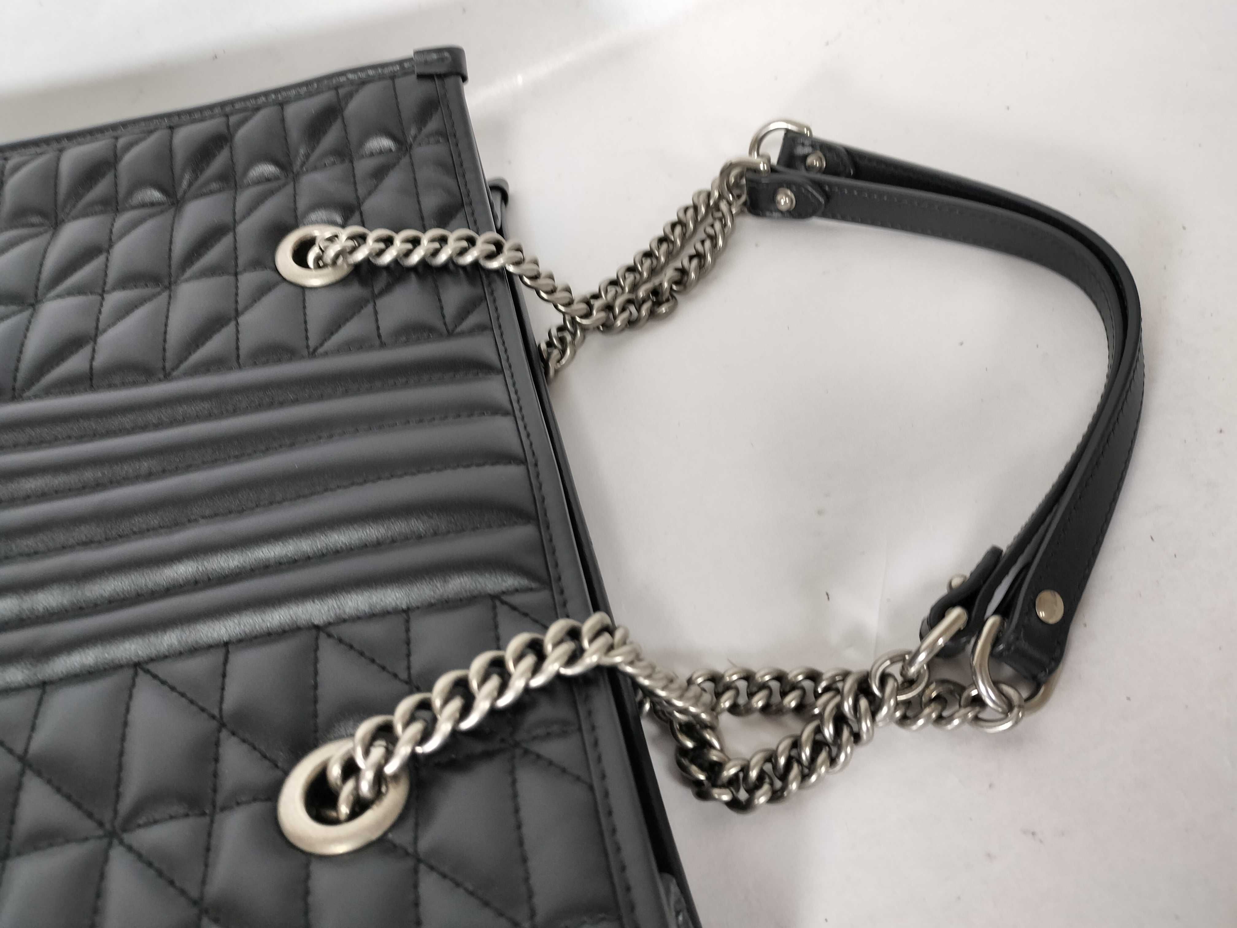 GG Marmont Chain Shoulder Bag — view 3
