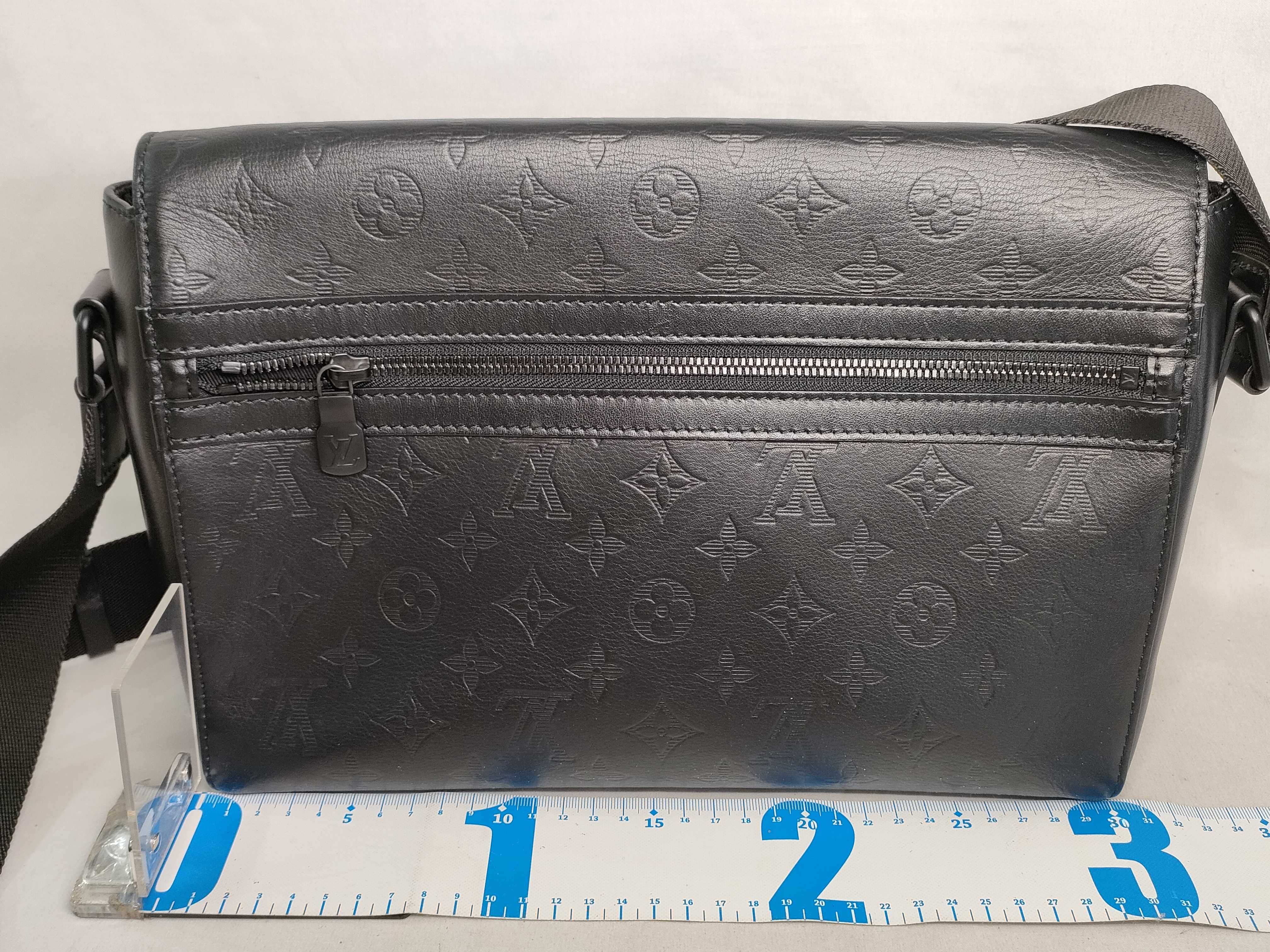 Monogram Shadow Sprinter Messenger Bag M44729 Black Shoulder Bag — view 2