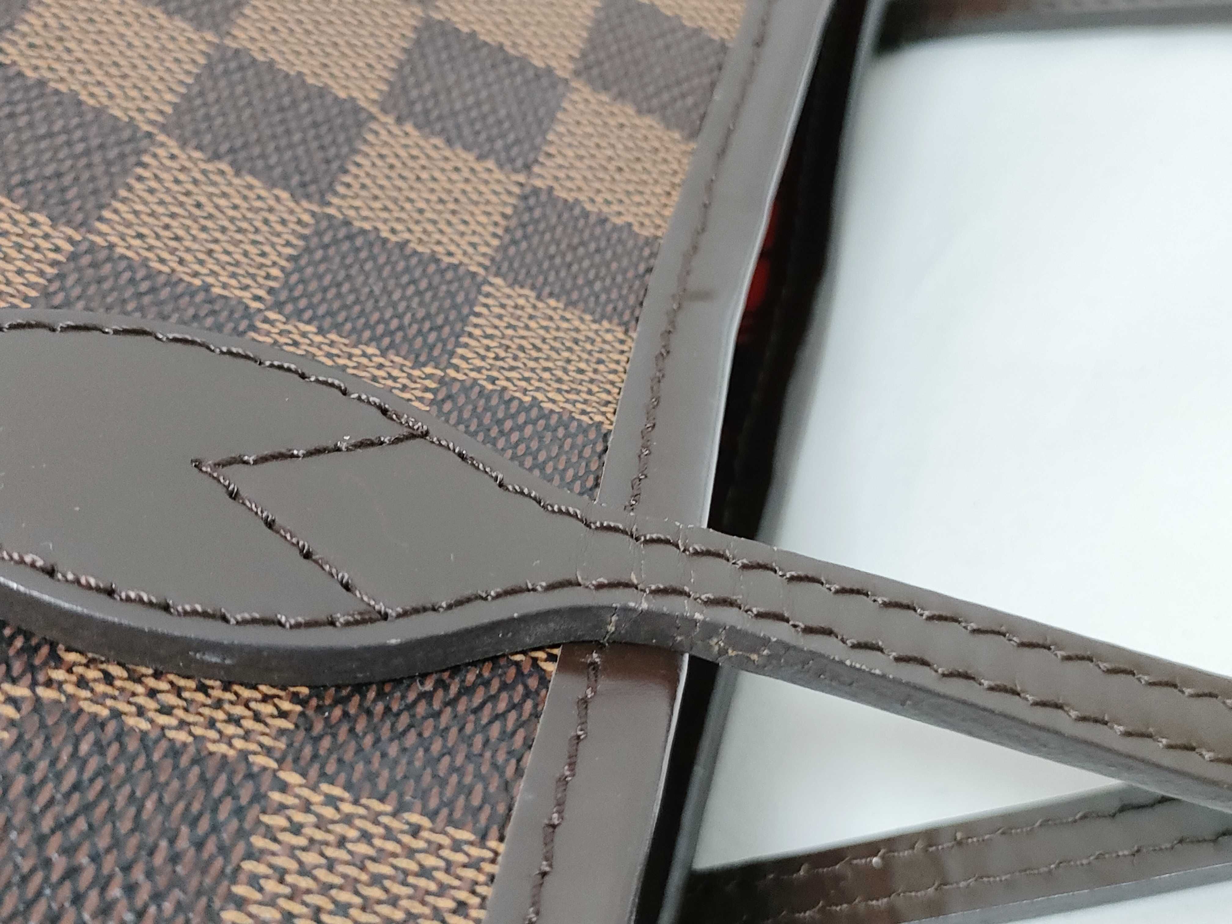 Damier Vuitton Neverfull MM N40599 Tote Bag — view 5