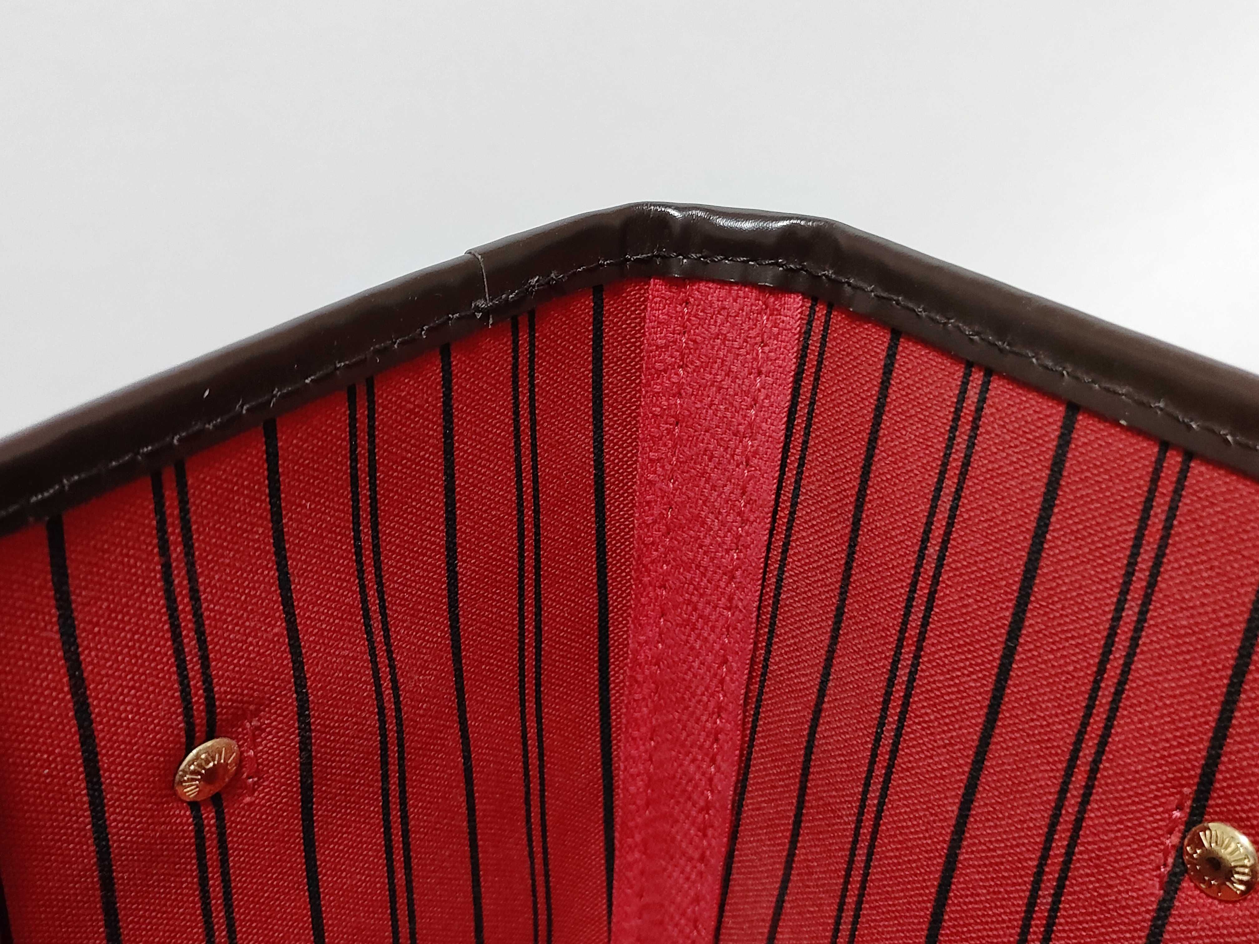 Damier Vuitton Neverfull MM N40599 Tote Bag — view 8
