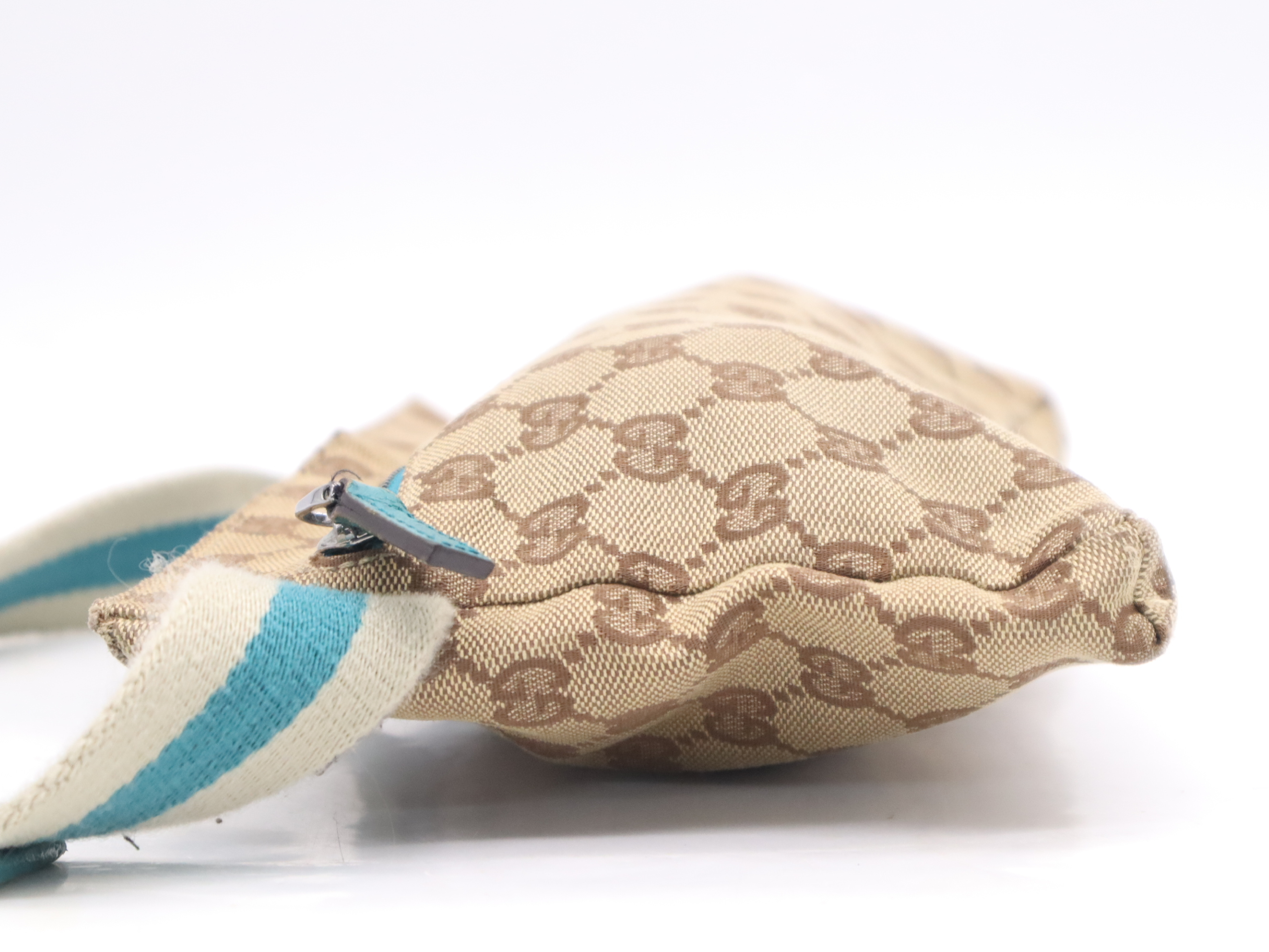 28566GG Canvas Body Bag, Beige — view 3