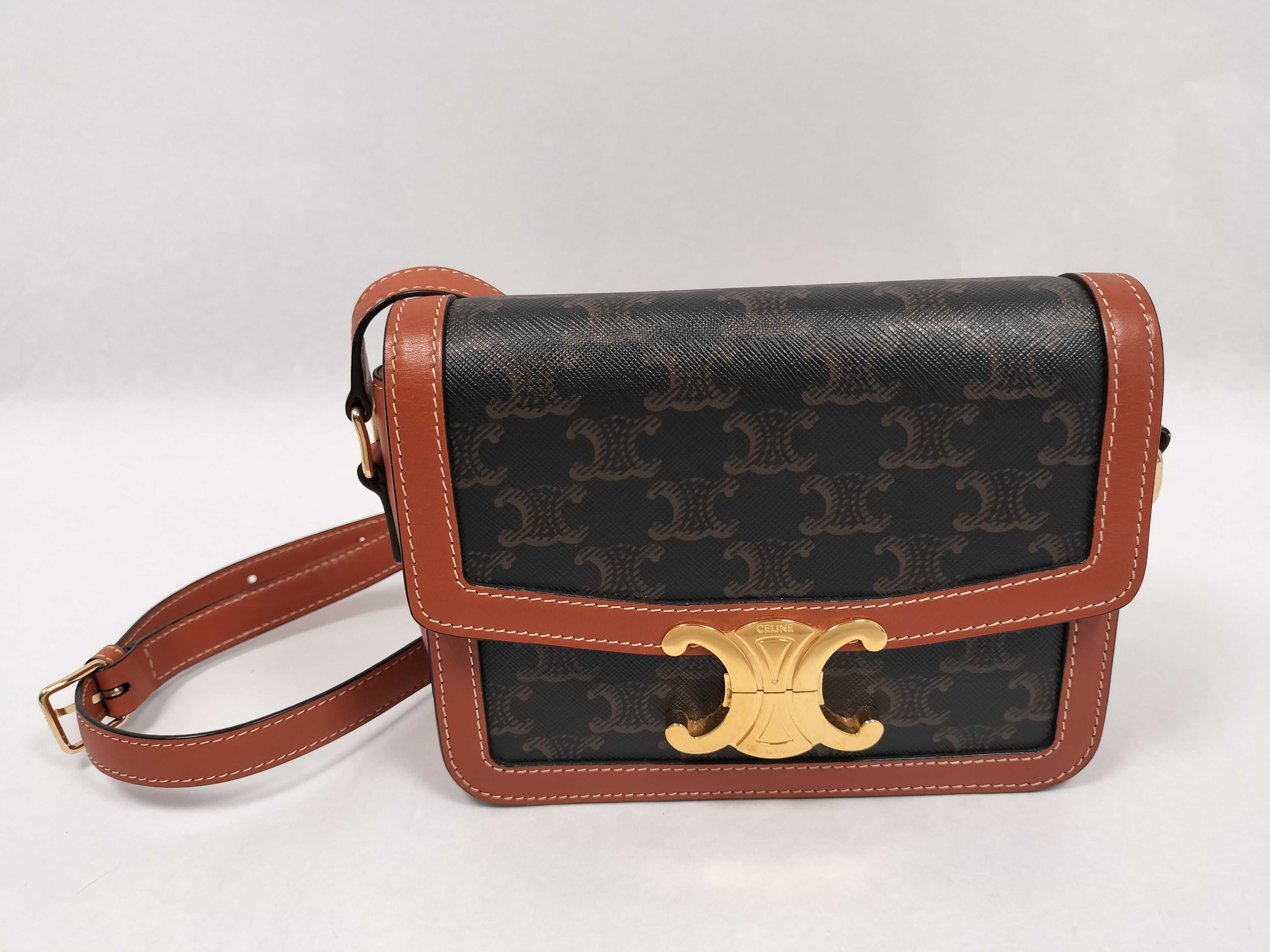 shoulder bag