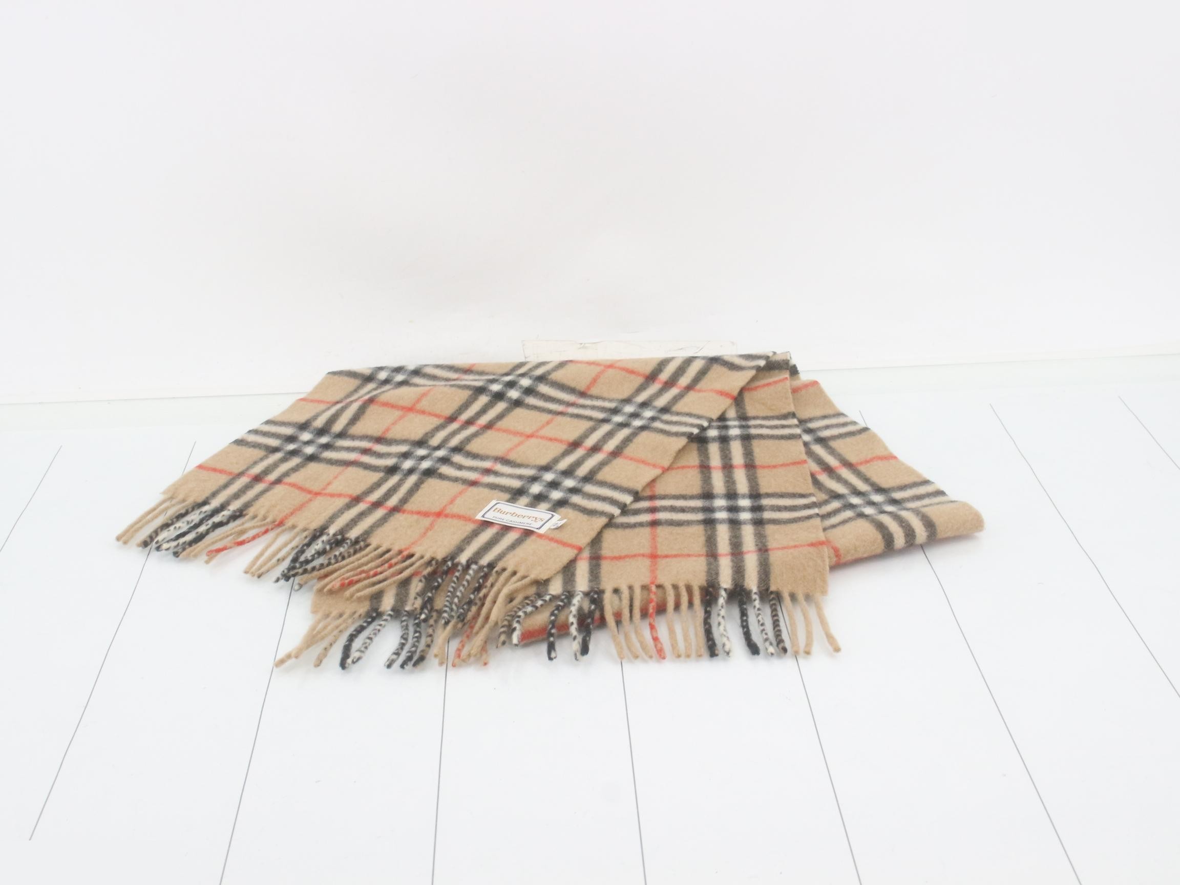 Other lines: Small items, accessories, and scarves — view 2