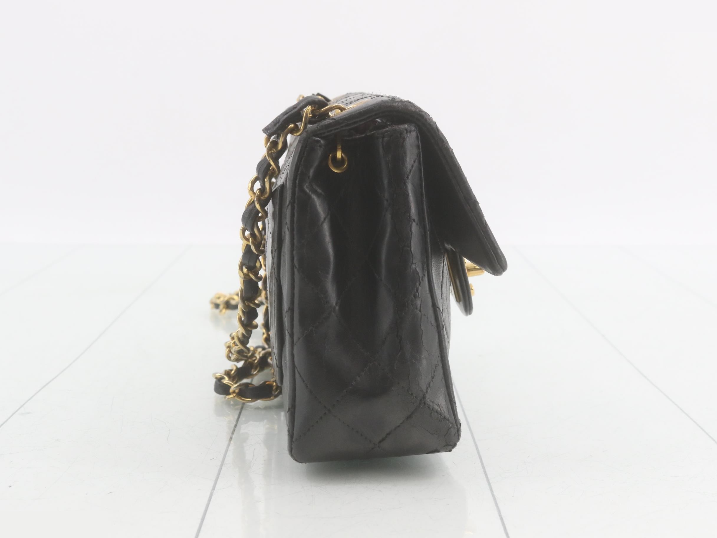 Matelassé Shoulder Bag — view 4