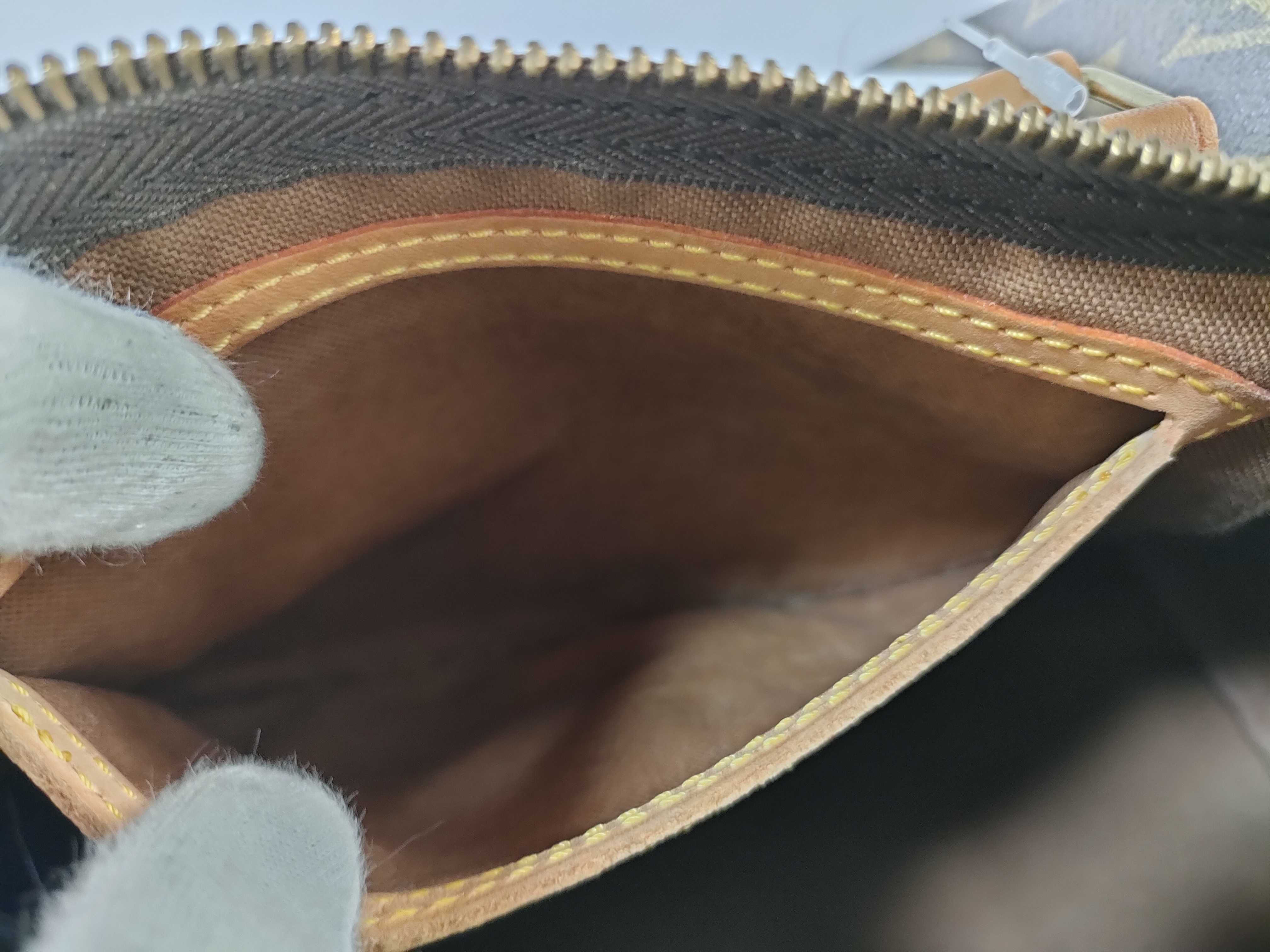 Monogram M41108 Speedy 30 Handbag — view 11