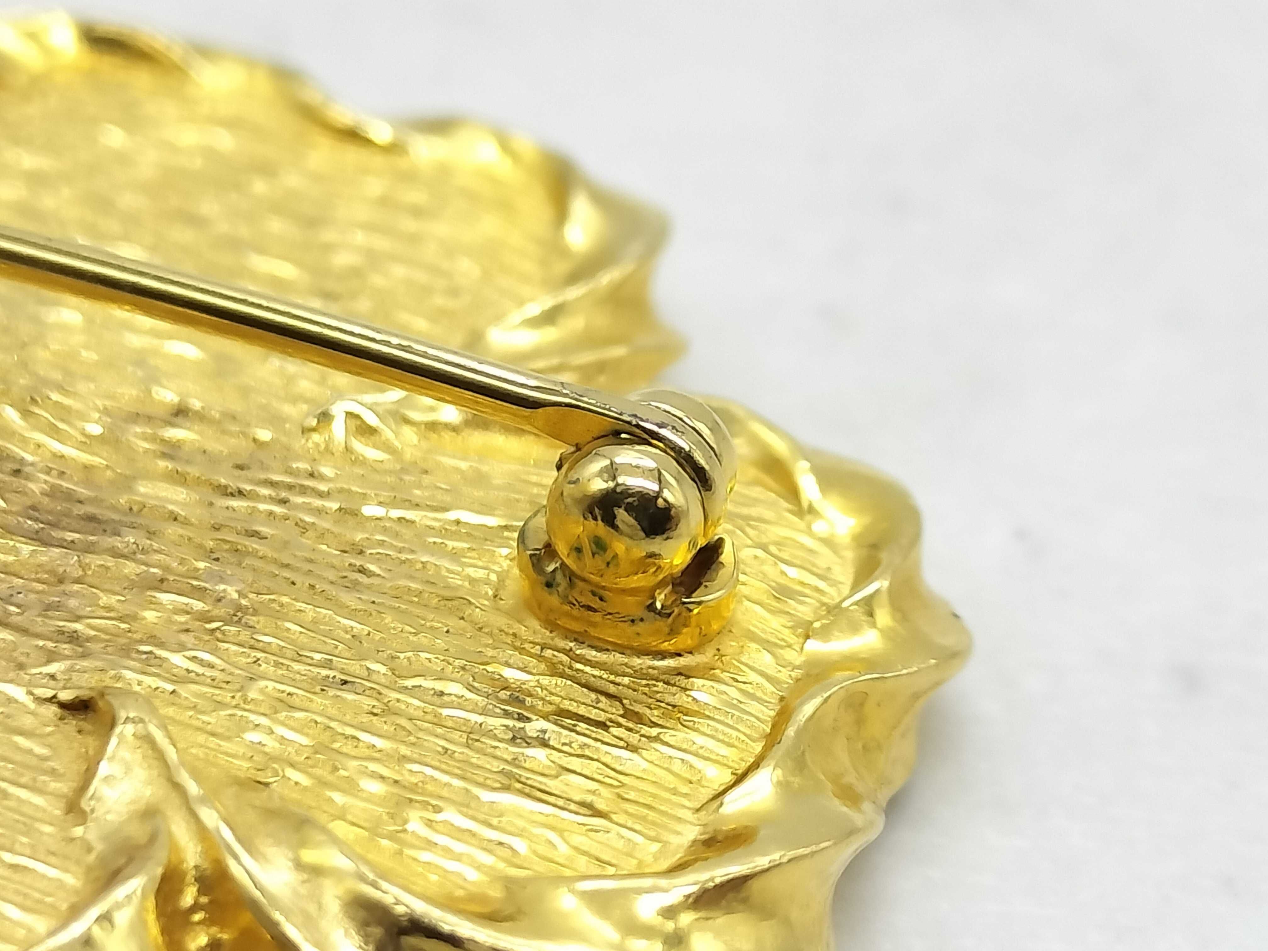 1086 Coco Flower Brooch Vintage Brooch — view 9