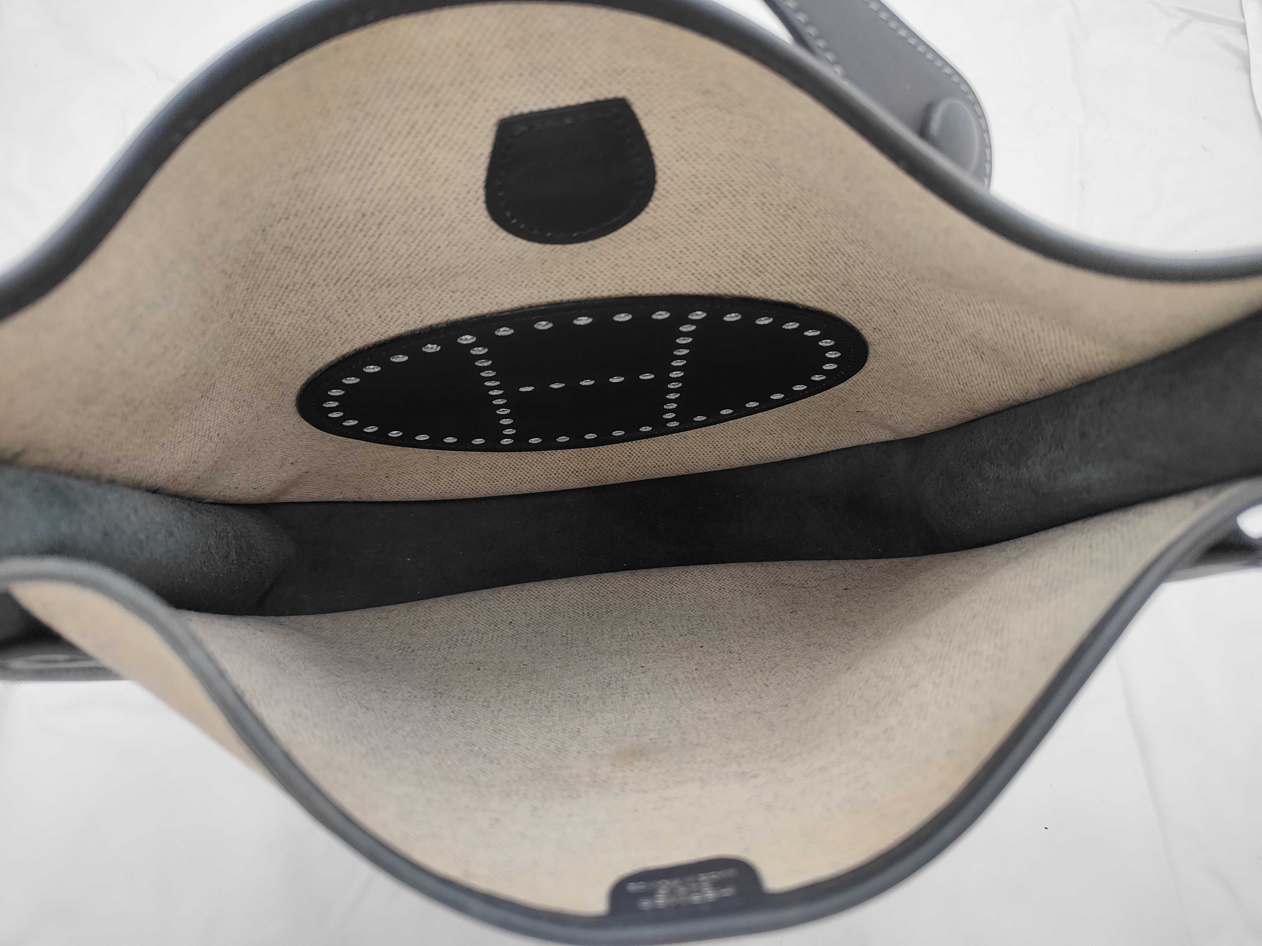 Evelyne K Shoulder Bag — view 5