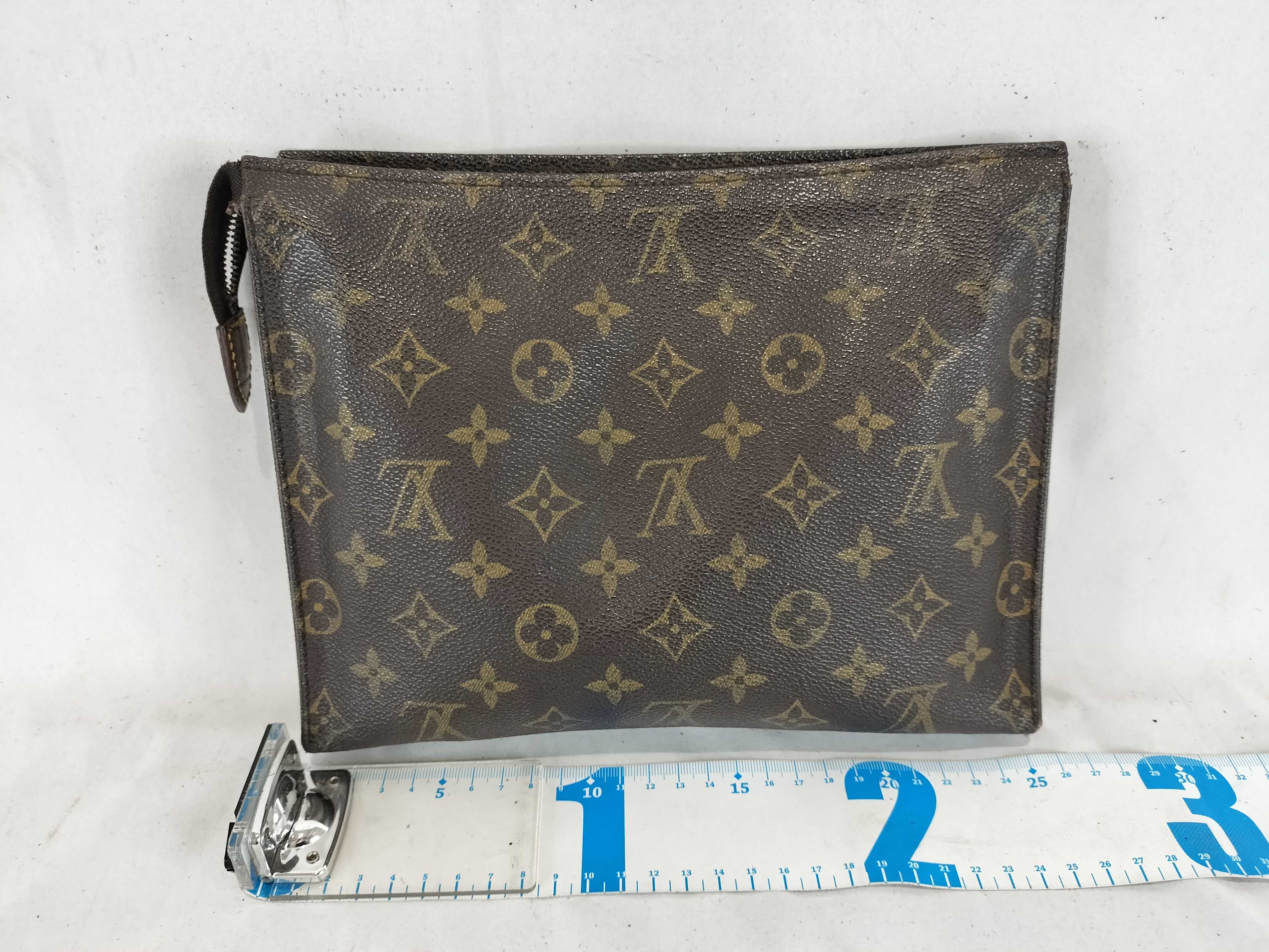 Monogram M47542 Pochette Toilette 26 (Second bag) - Zipper pull damaged/missing. — view 2