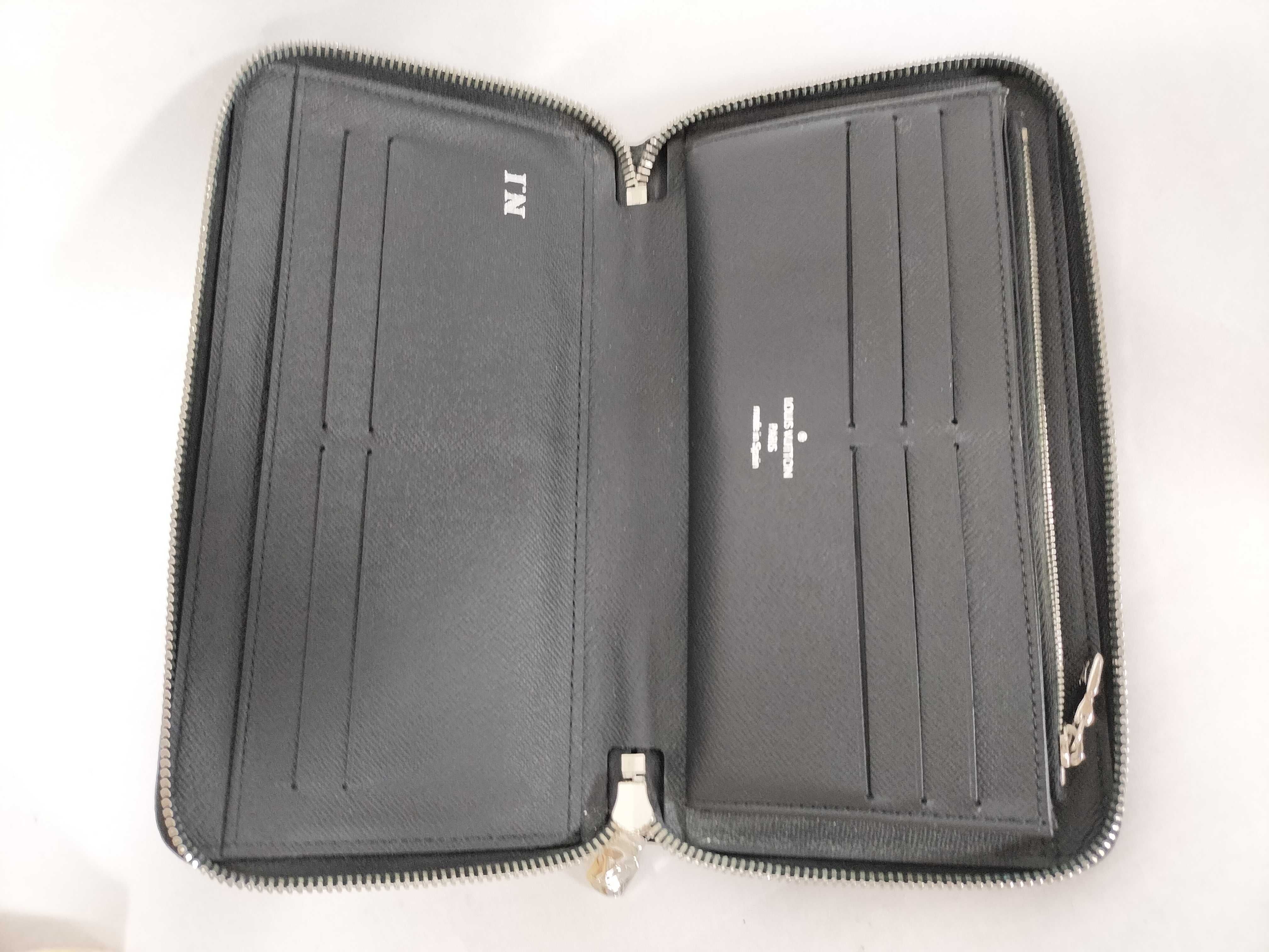 Taiga Zippy Wallet Horizontal M31071 Wallet — view 7