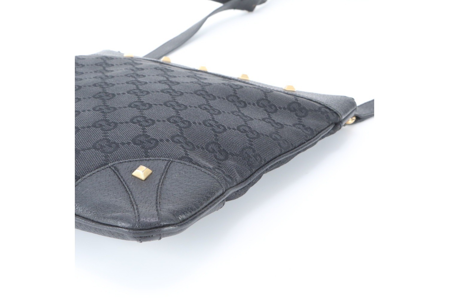 GG Canvas Studs 120893 Leather Shoulder Bag — view 4
