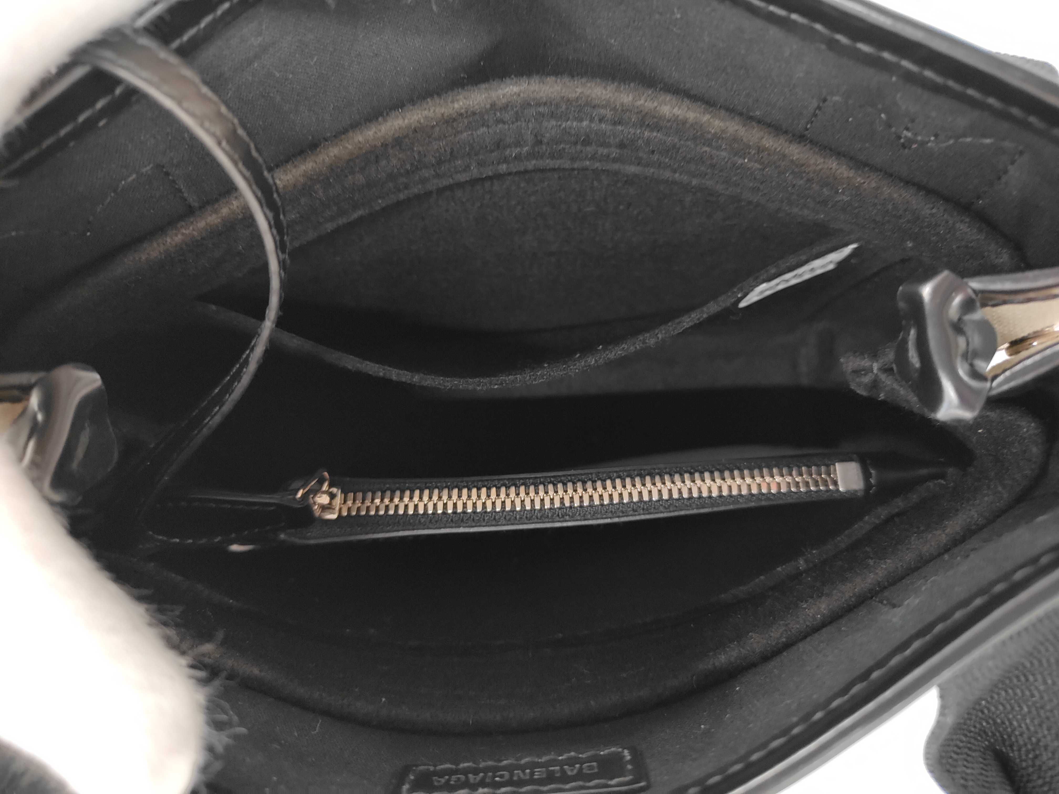 Cabas Small Tote Bag (Handbag) — view 7
