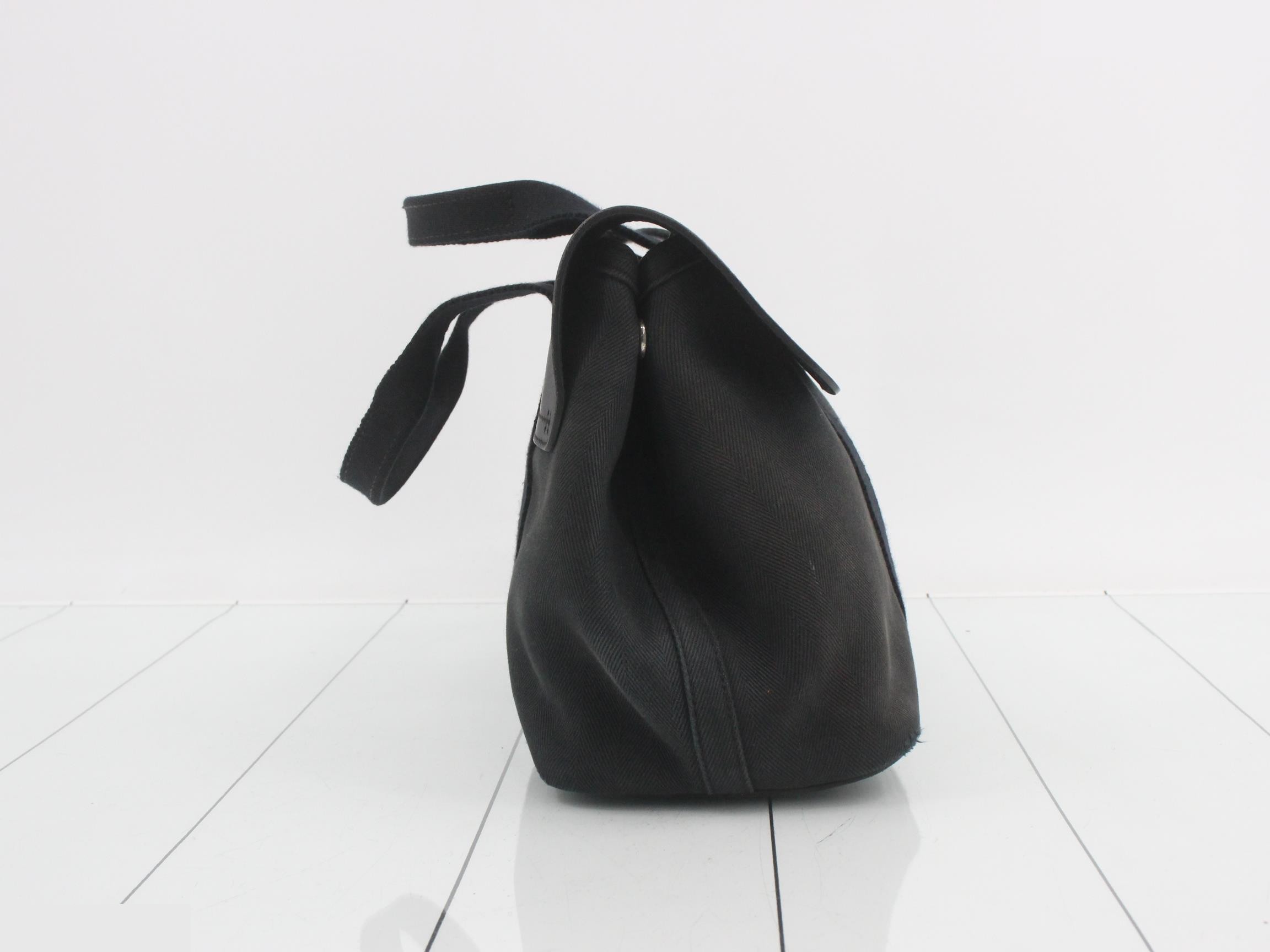 Valparaiso PM Tote Bag with Pouch / Handbag — view 4