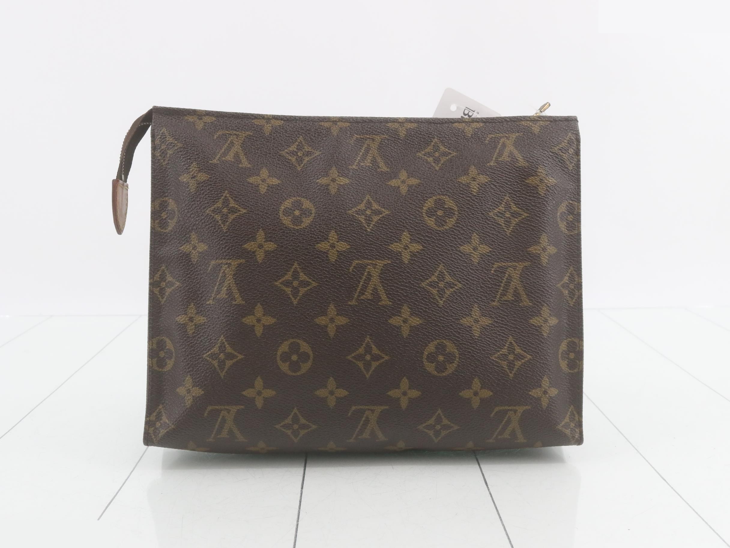 Pochette Toilette 26 Monogram M47542 — view 2