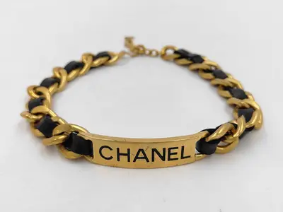 95P Choker and other accessories