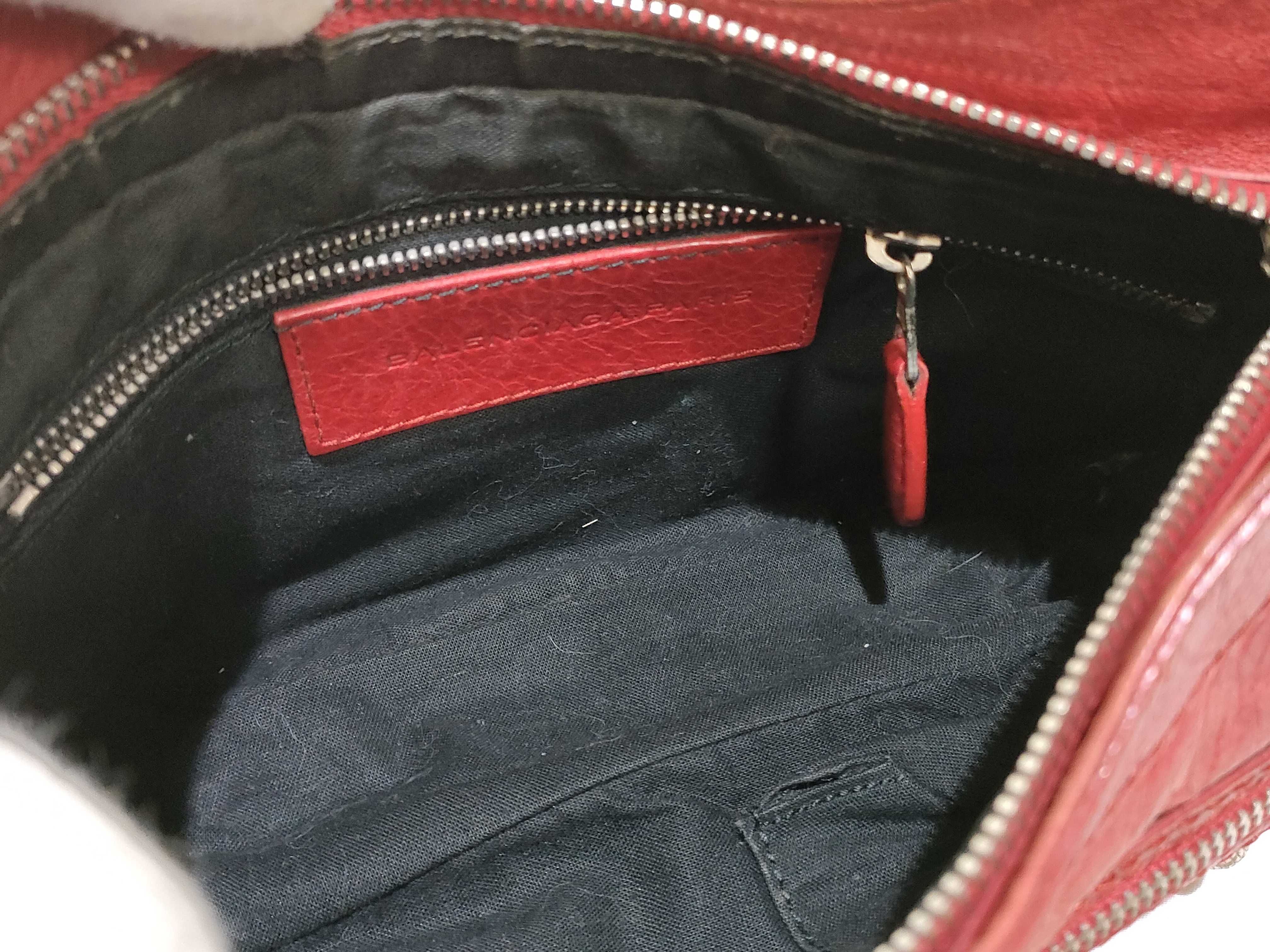 The City Shoulder Bag, Red — view 9