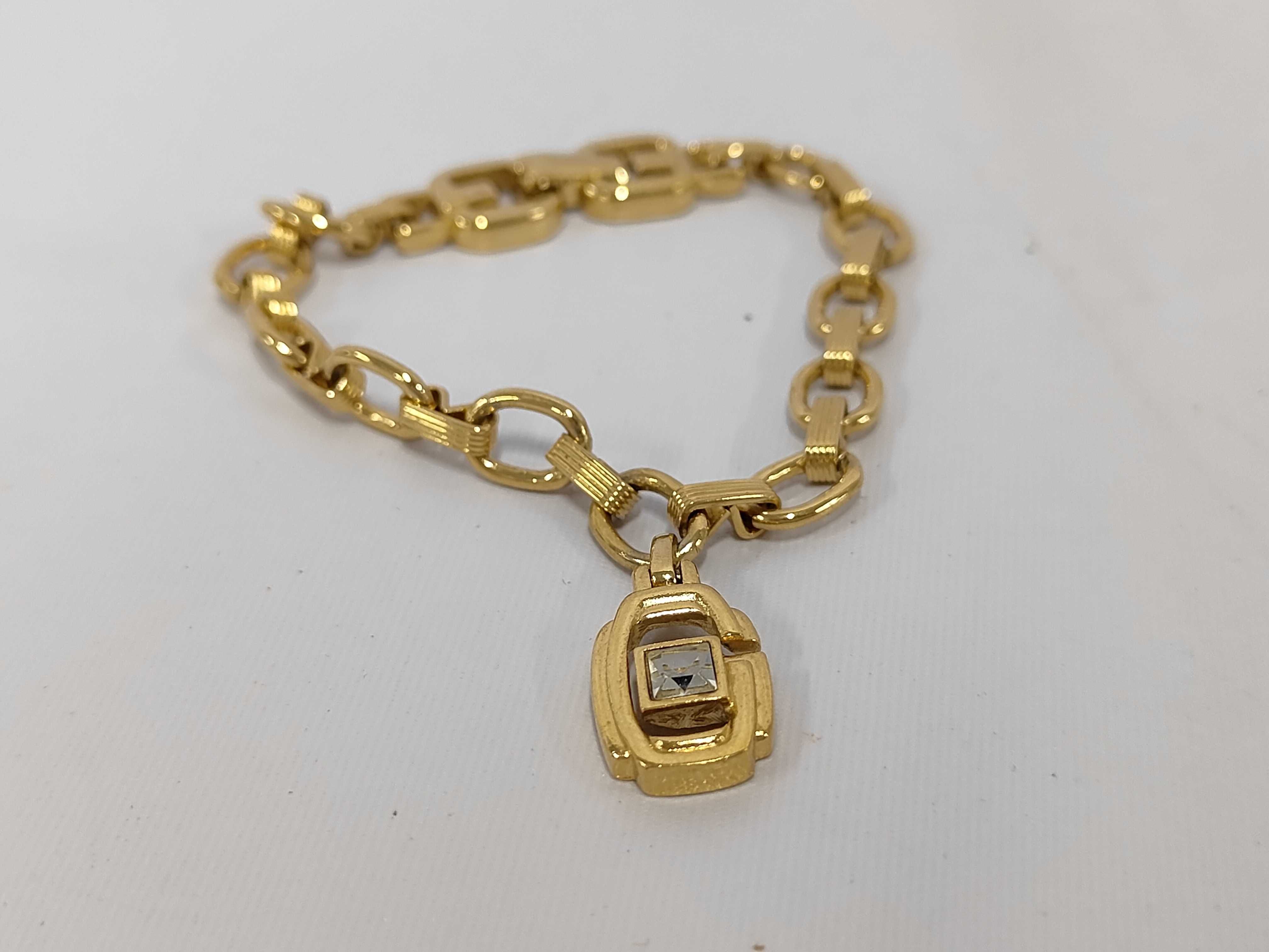 G-Logo Crystal Gold Bracelet (Bracelet/Bangle) — view 4