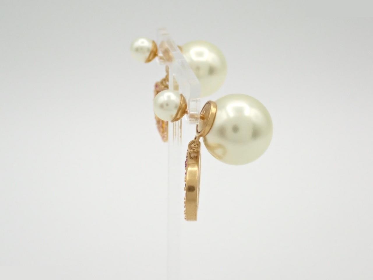Gold earrings — view 3