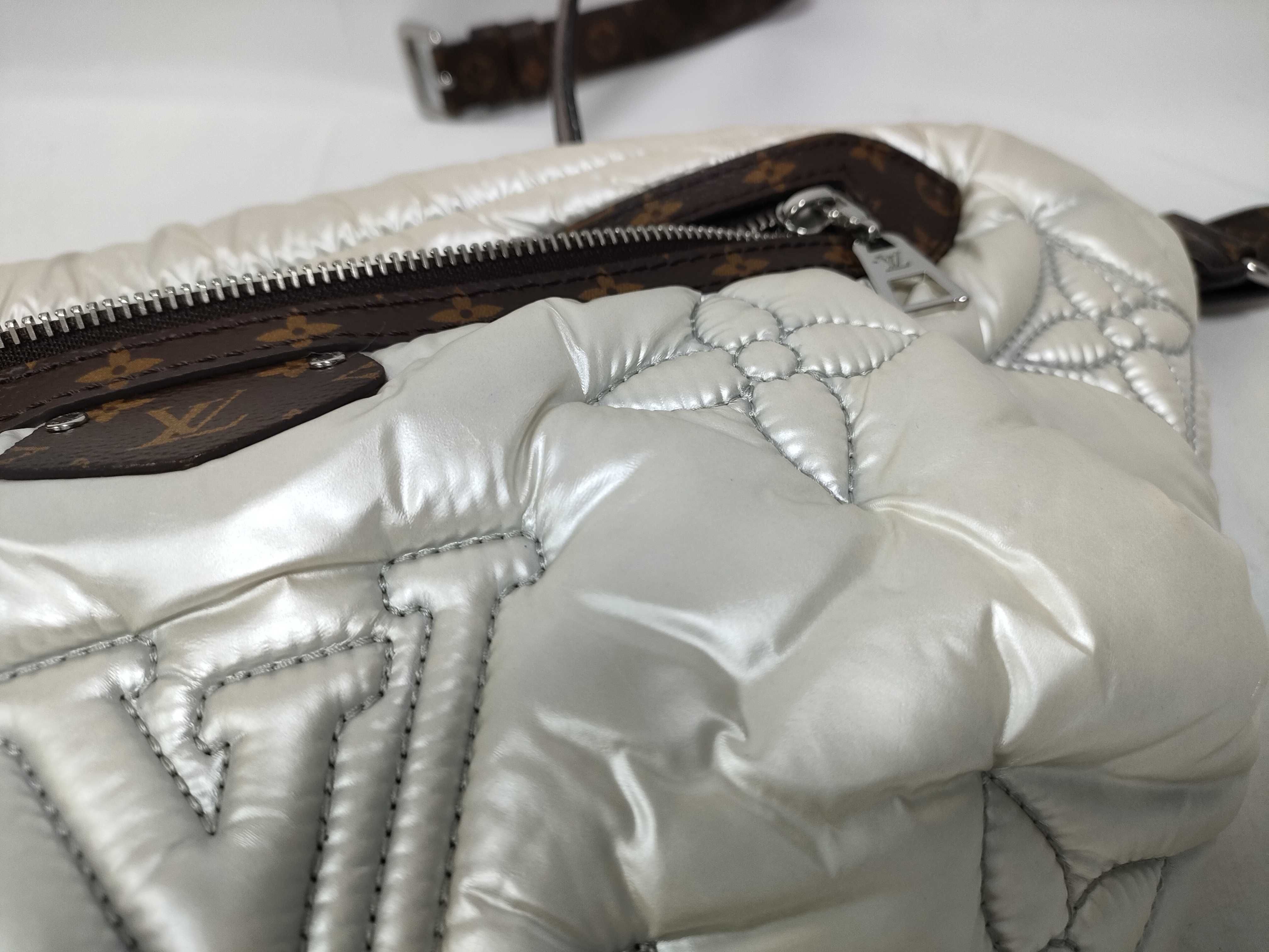 Pillow Maxi Bum Bag (Waist Bag) — view 15