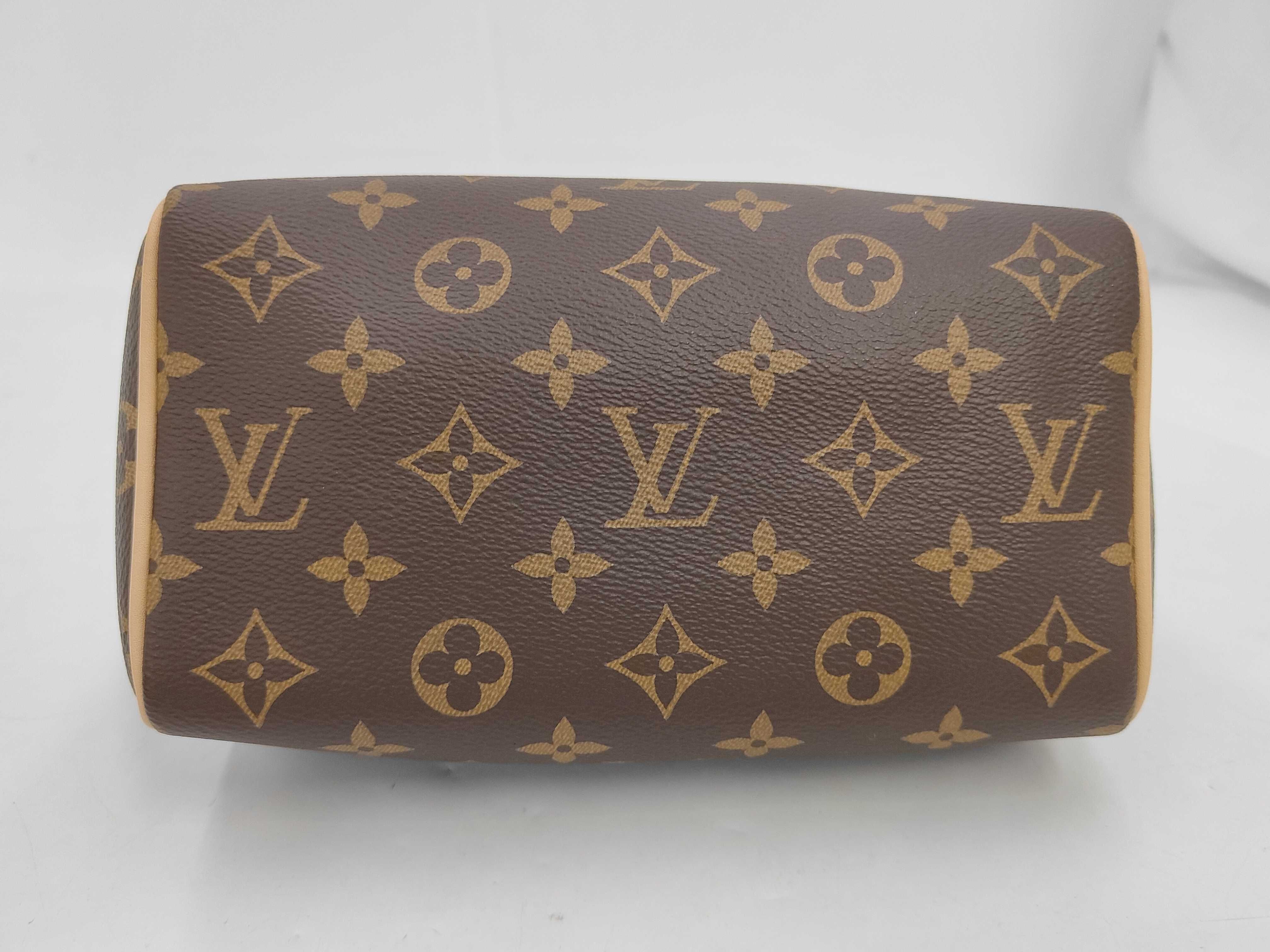 Speedy Bandoulière 20 IC Tag Handbag — view 3