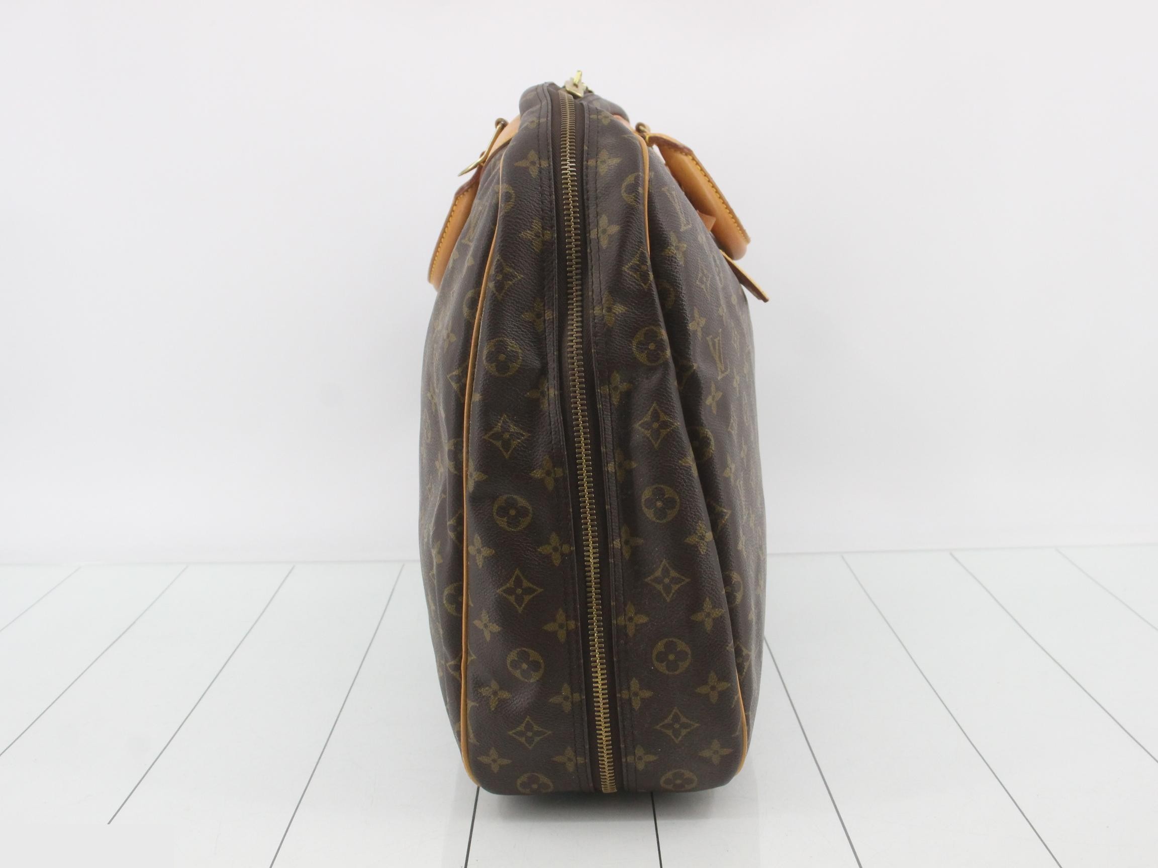 Garment cover — view 4