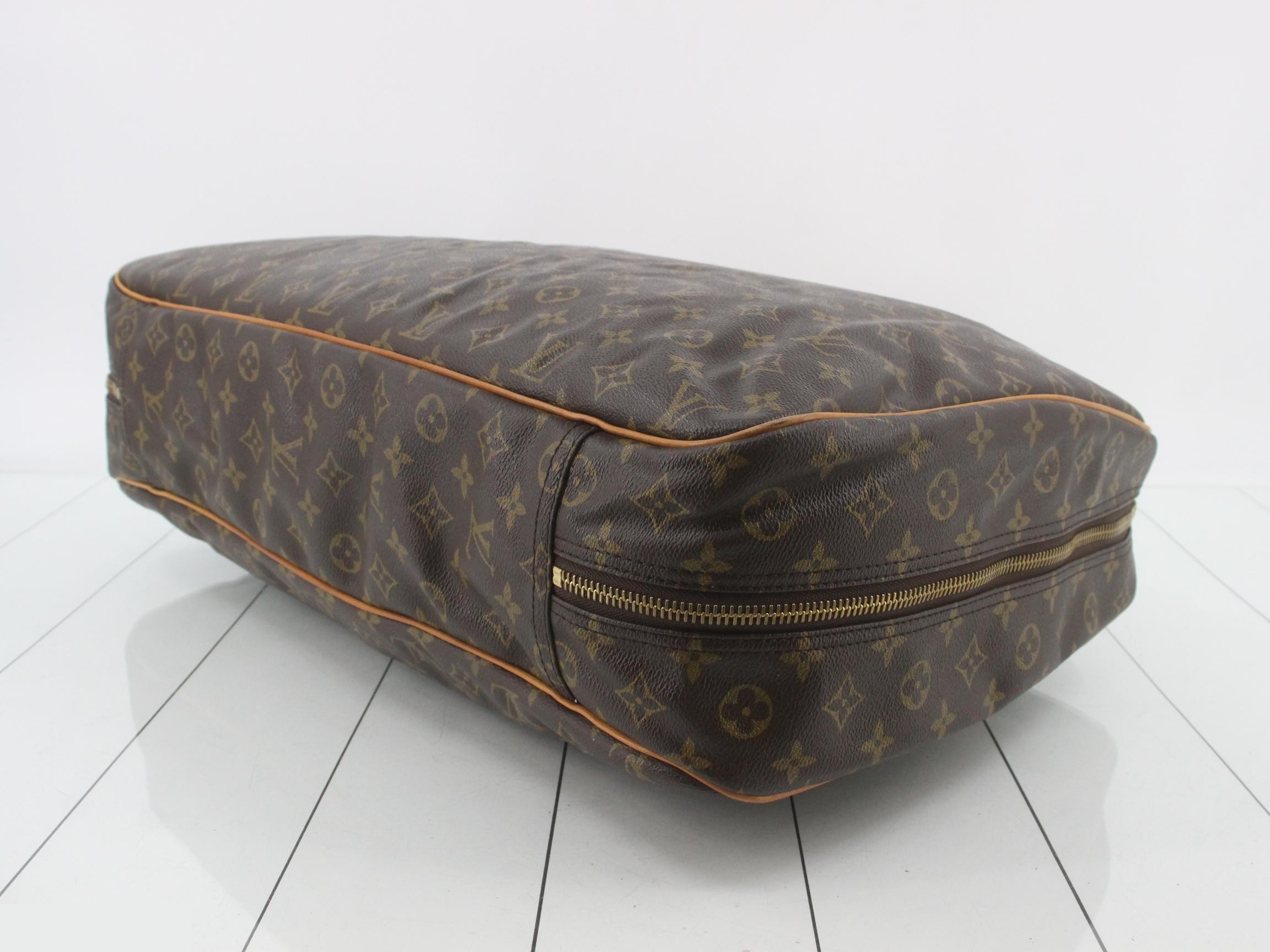 Garment cover — view 6