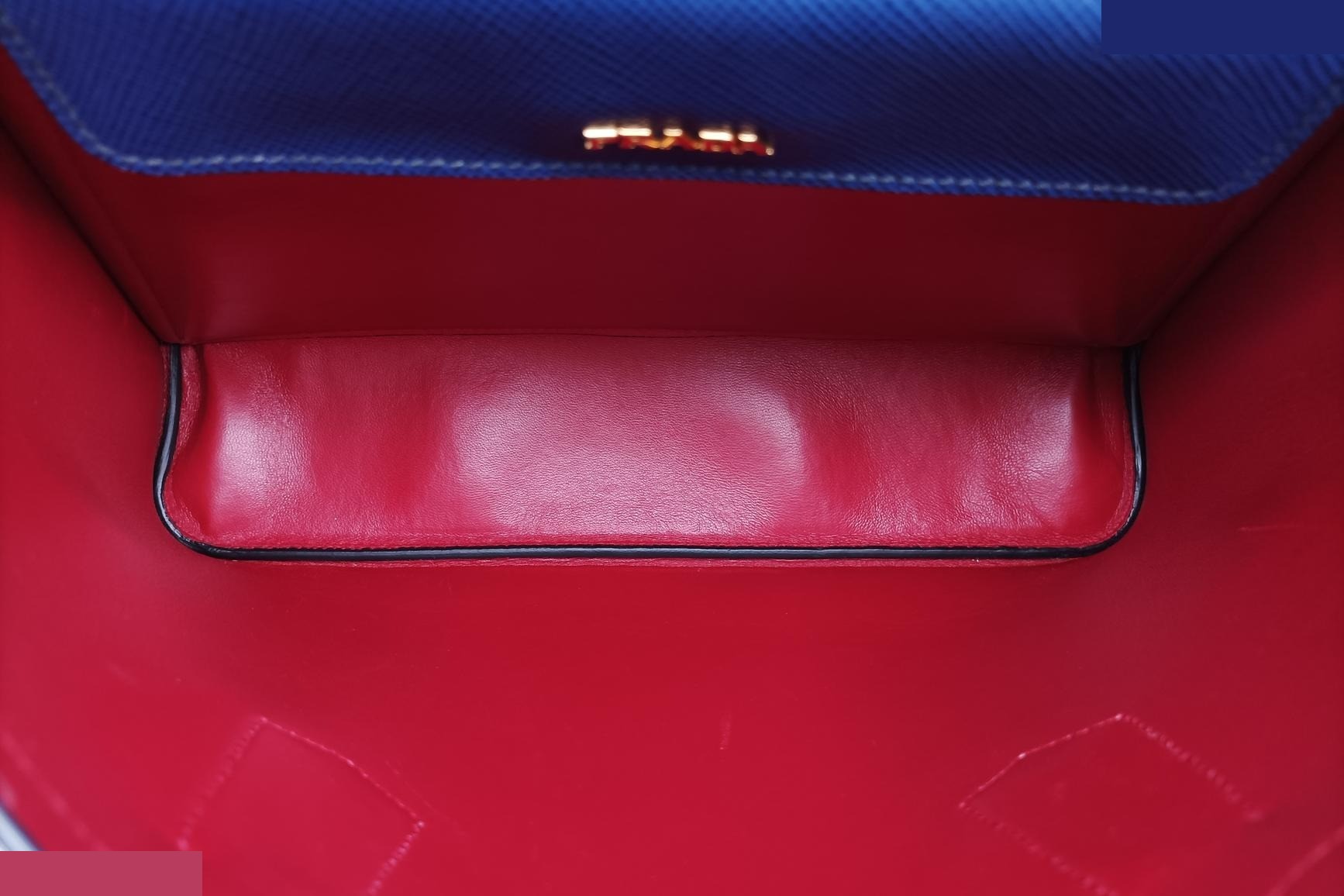 Double Cuir Saffiano Leather Blue — view 6