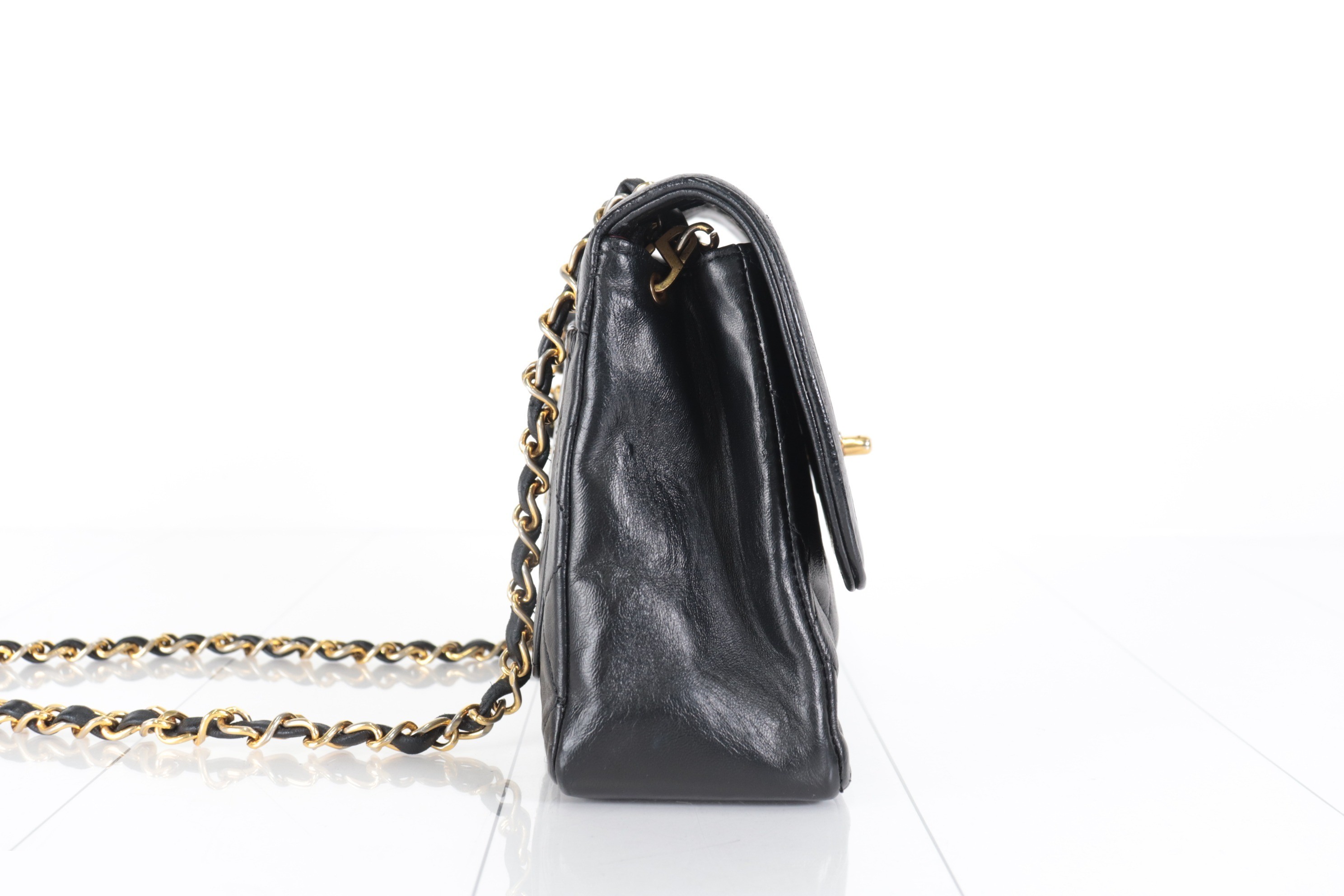 Turnlock Lamb Chain Shoulder Bag — view 4