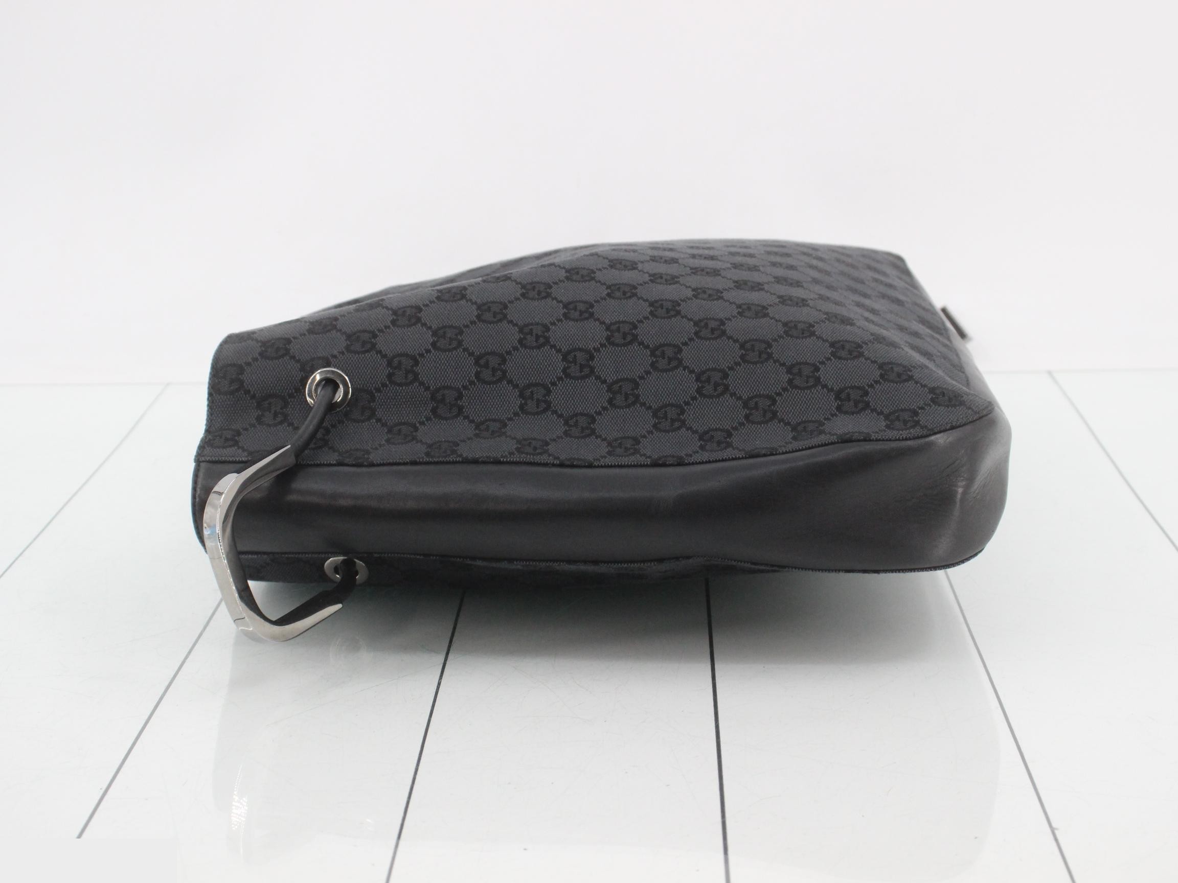 GG Canvas (Bag) - Shoulder Bag — view 4