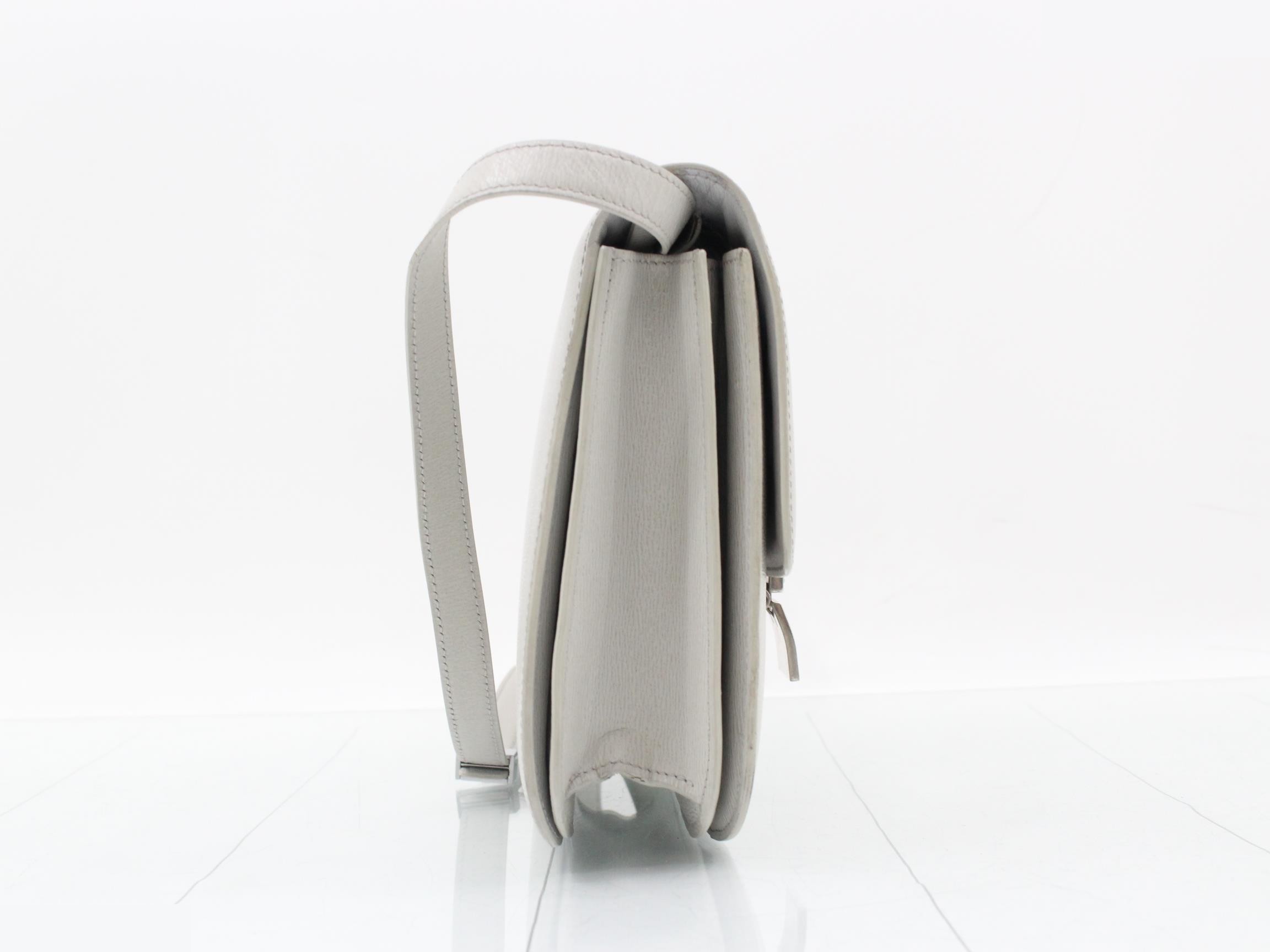 Classic box leather shoulder bag — view 4