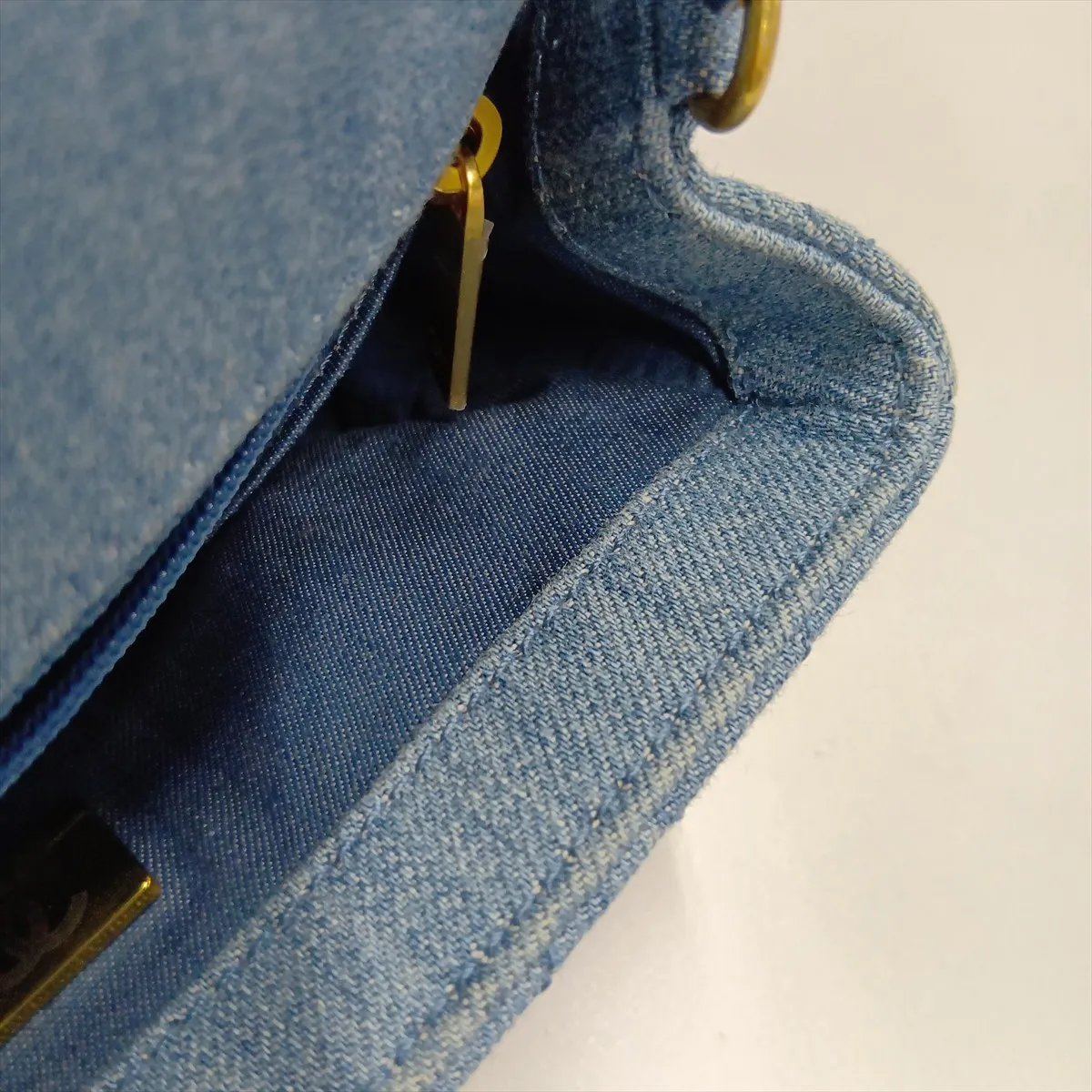 [Individually packaged] Chanel Mini Matelassé 17 Denim Single Flap Single Chain Bag, Blue, Gold Hardware, NKX51TT7, Random Plate, A01115 — view 13