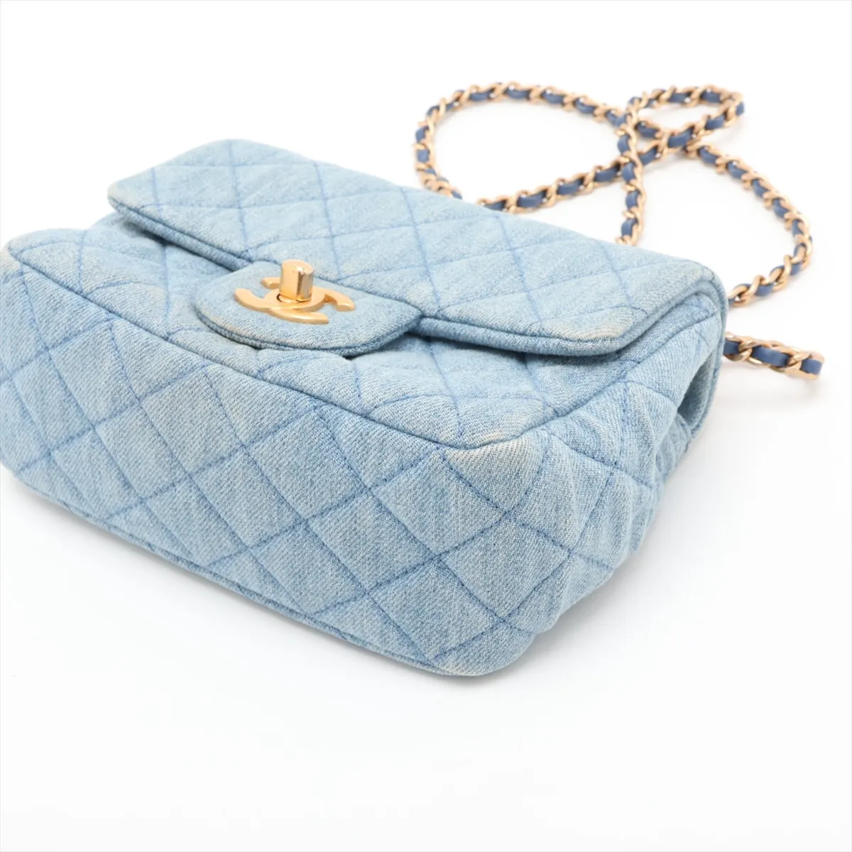 [Individually packaged] Chanel Mini Matelassé 17 Denim Single Flap Single Chain Bag, Blue, Gold Hardware, NKX51TT7, Random Plate, A01115 — view 3