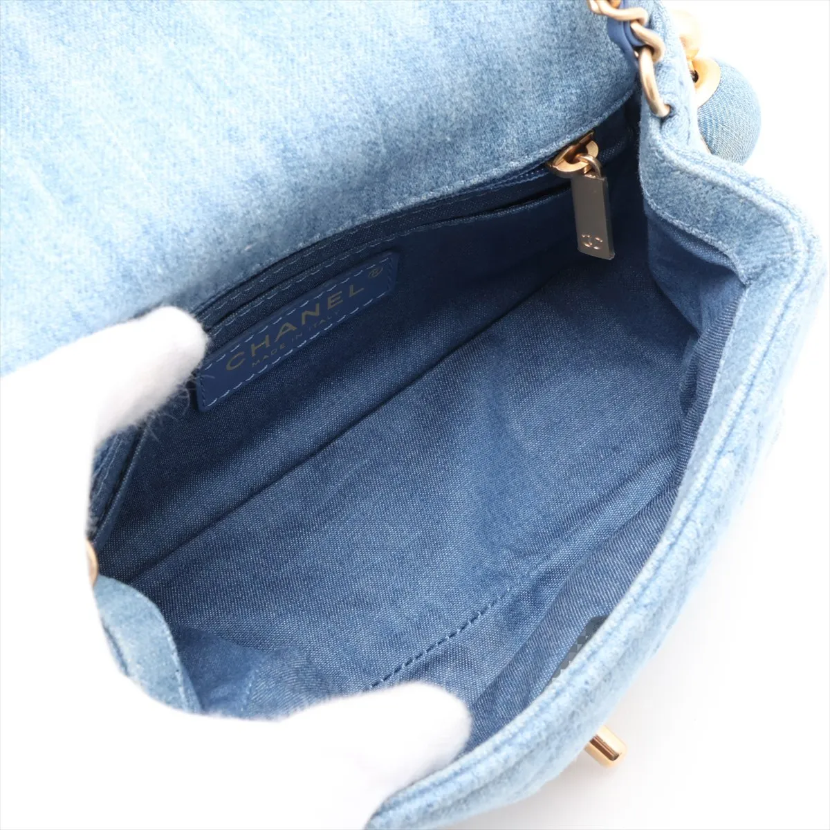 [Individually packaged] Chanel Mini Matelassé 17 Denim Single Flap Single Chain Bag, Blue, Gold Hardware, NKX51TT7, Random Plate, A01115 — view 6