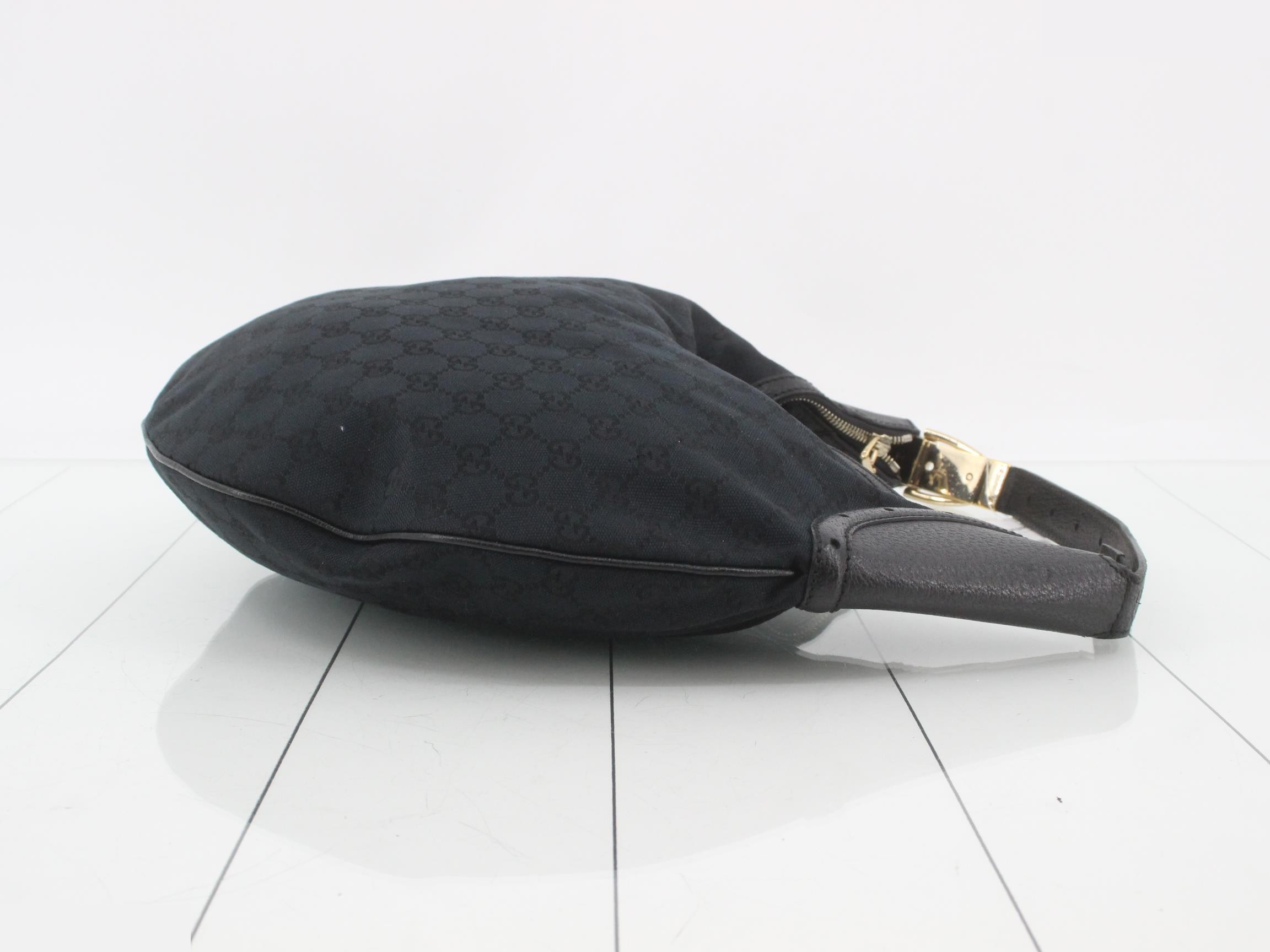 Half Moon Shoulder Bag 145764 — view 3