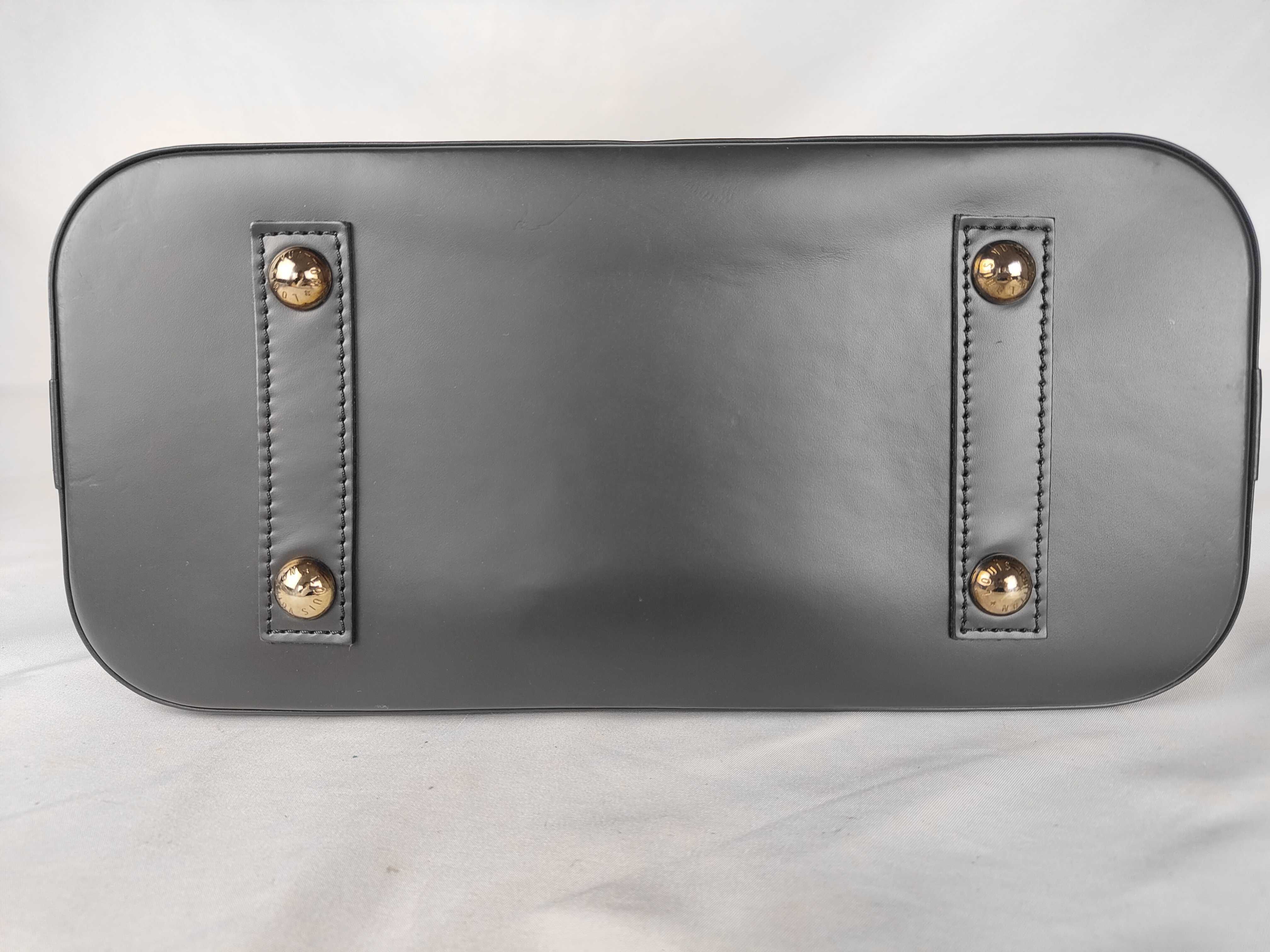 Epi ID- Alma Epi 31 Leather Black Handbag SHW AA0158 Handbag — view 9
