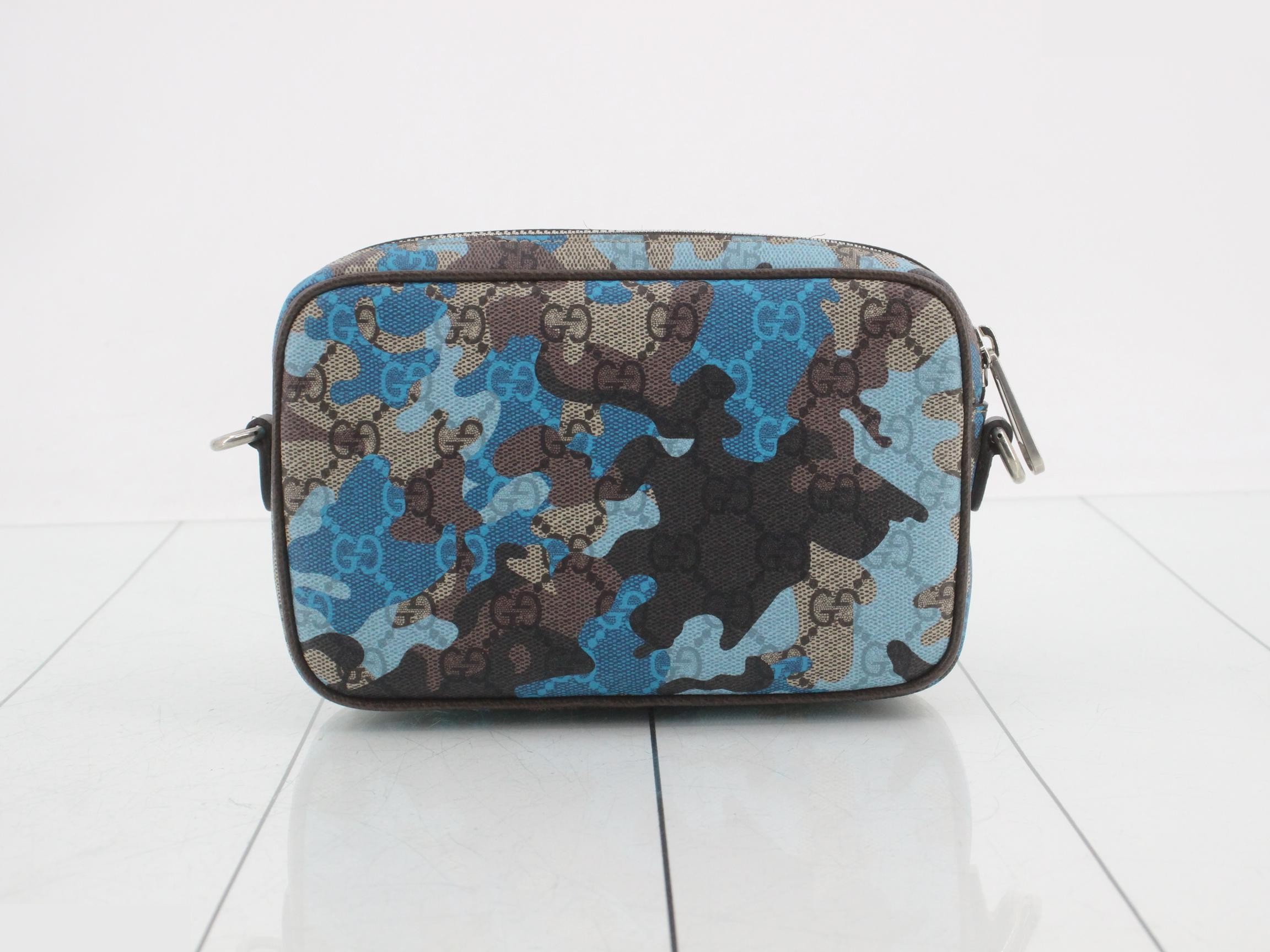 Unused GG Supreme camouflage shoulder bag — view 2
