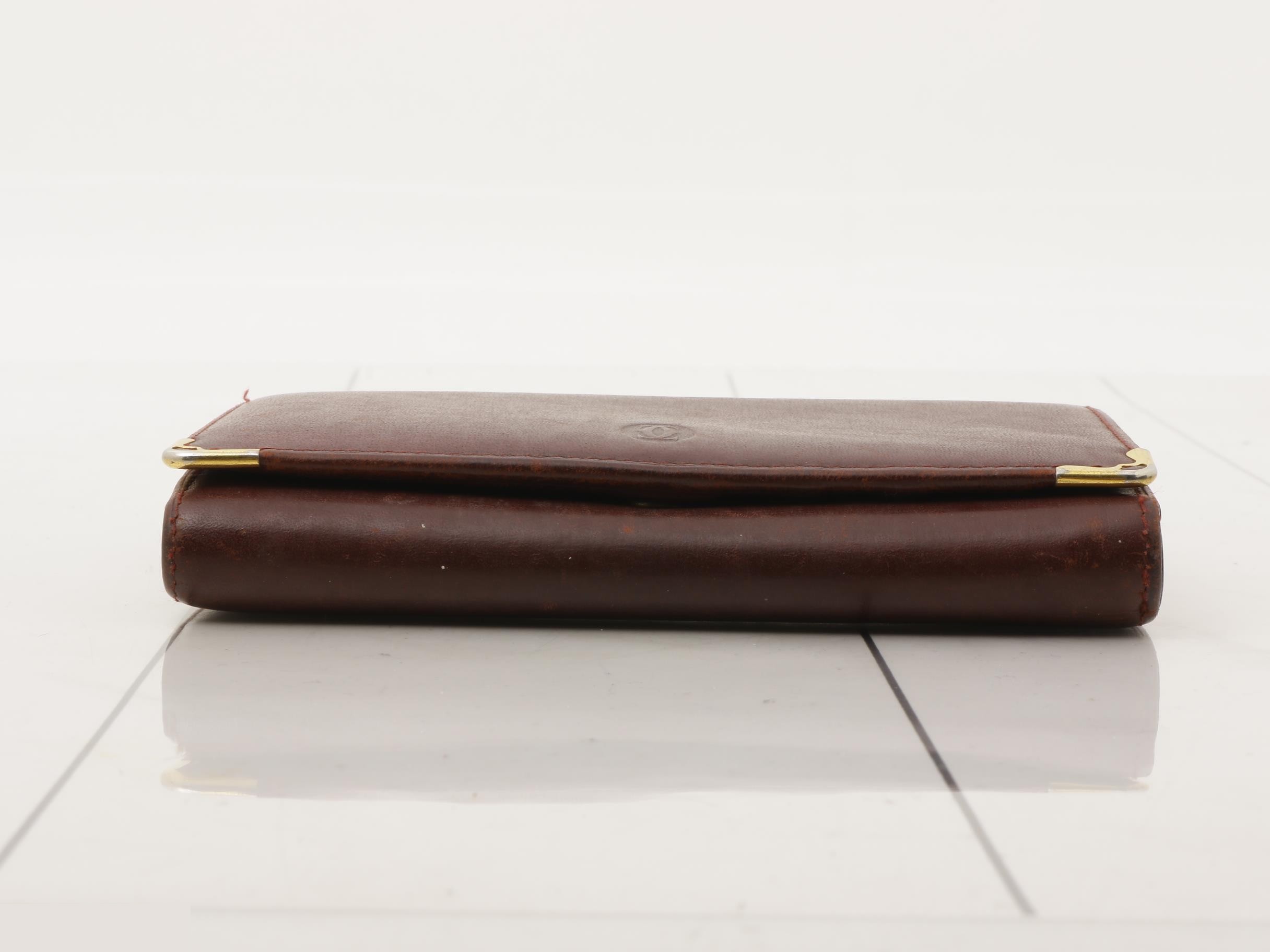 wallet — view 3