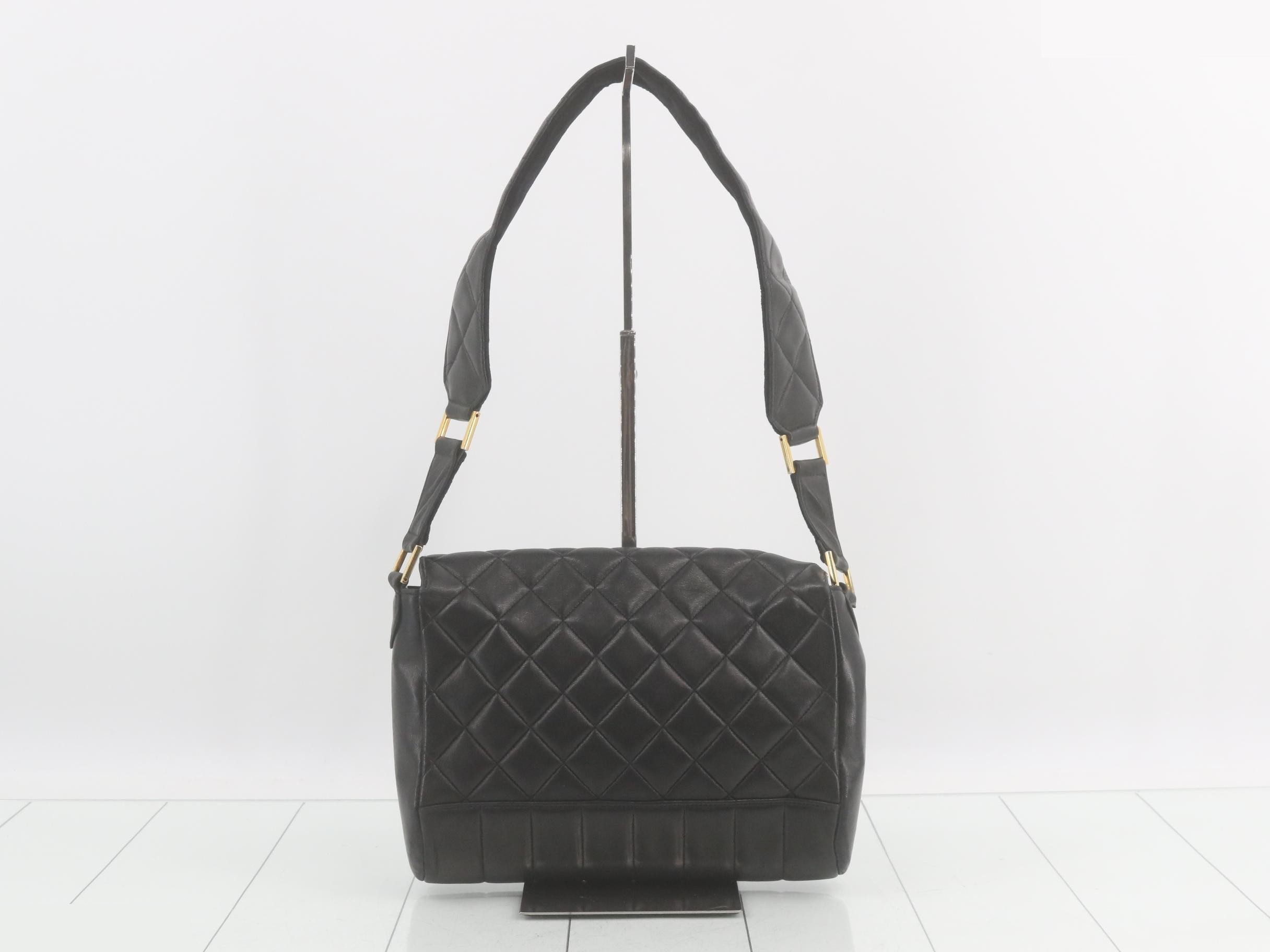 Matelassé (bag) - Shoulder bag — view 2